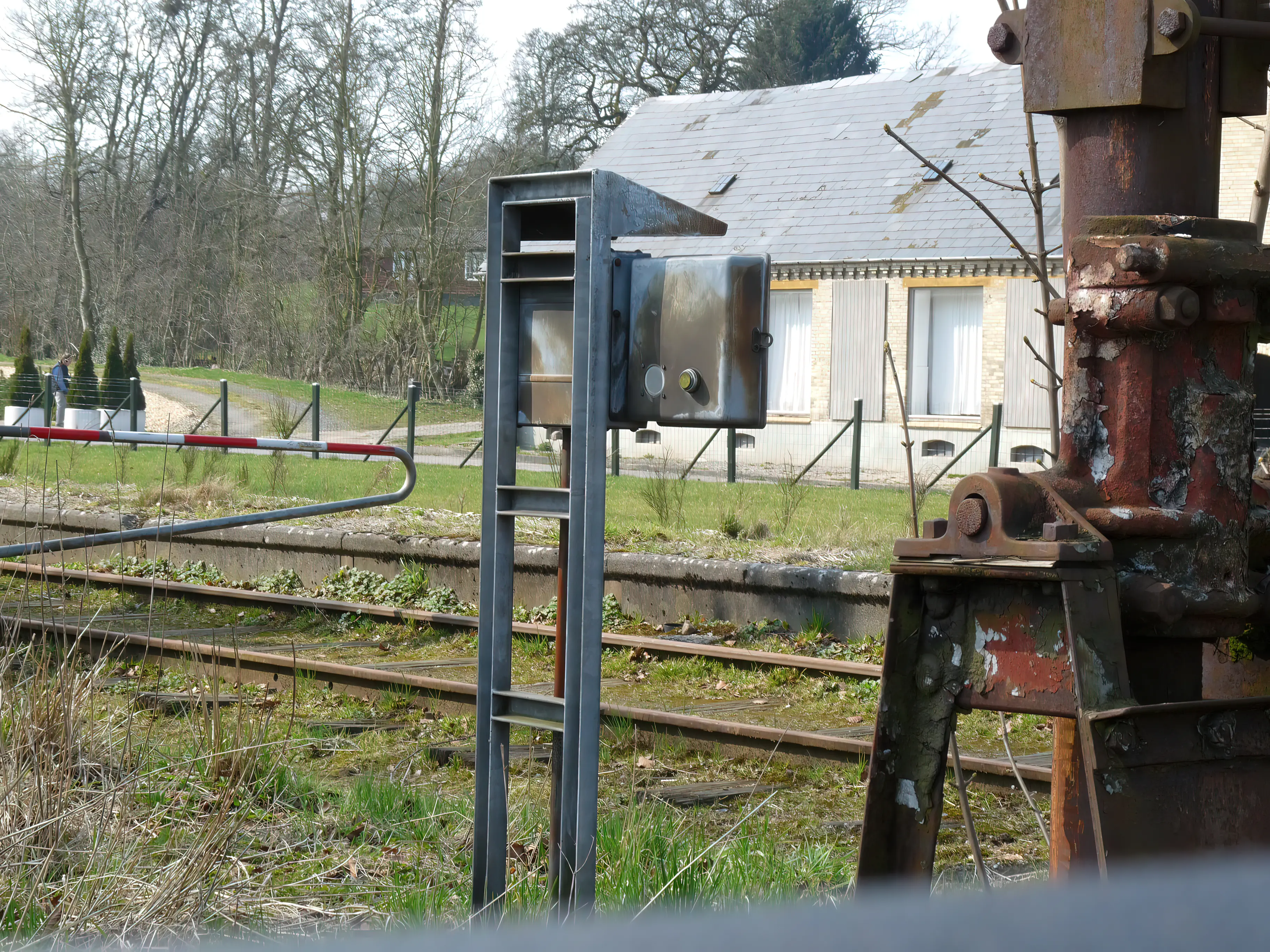 Billede af Nårup Stations ind og udkørsel.