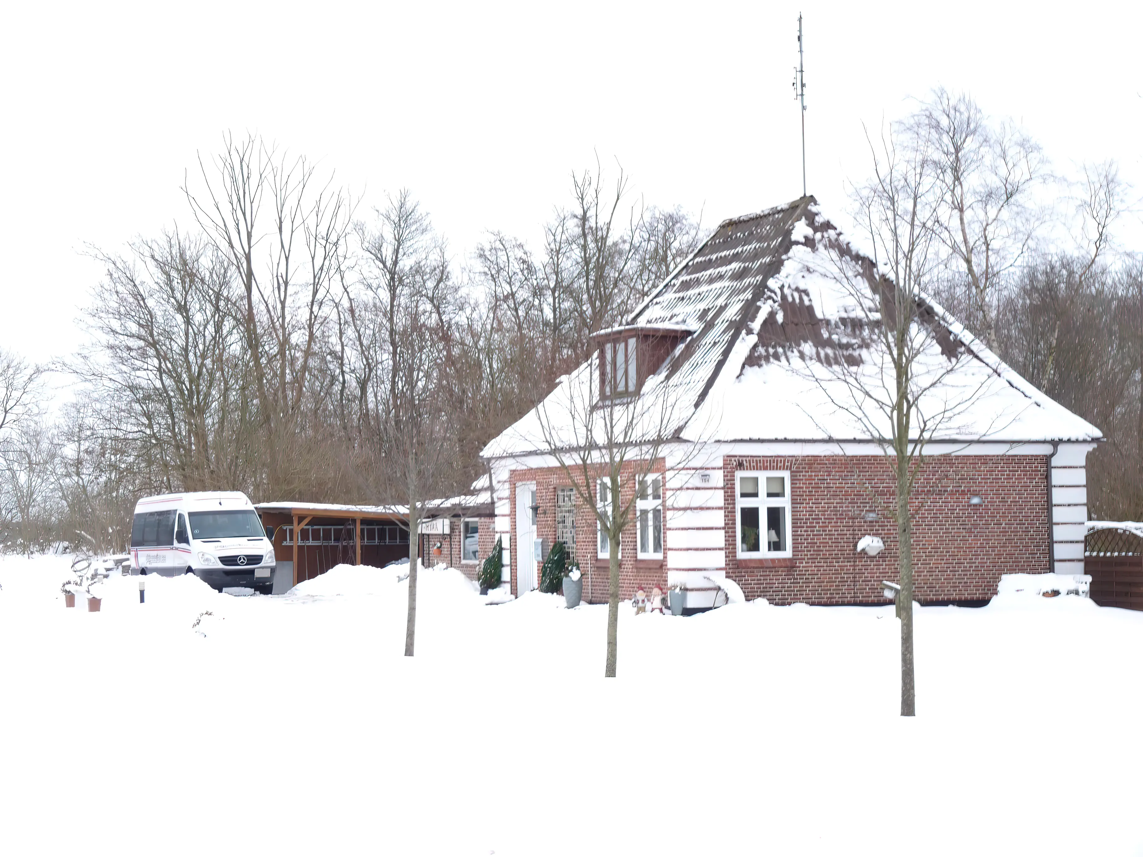 Billede af Ryaa Station. Billede af Ryaa Station.