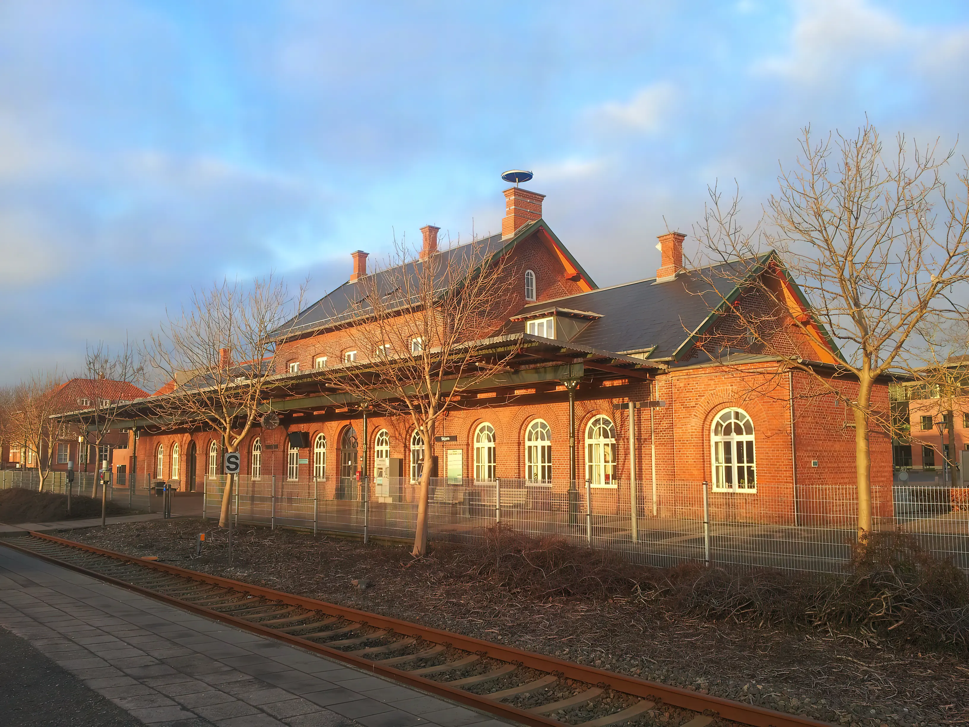 Billede af Skjern Station.