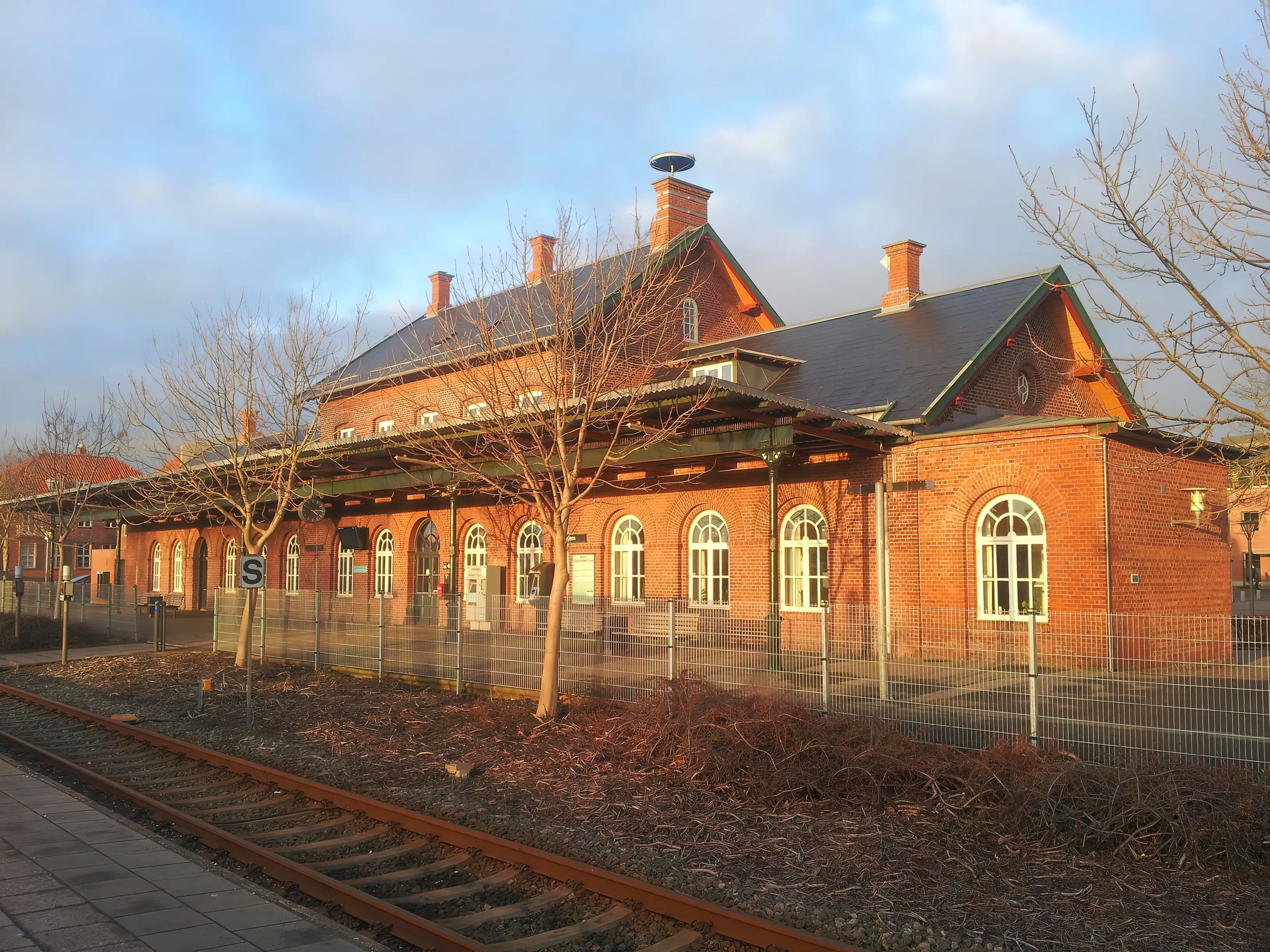 Billede af Skjern Station.