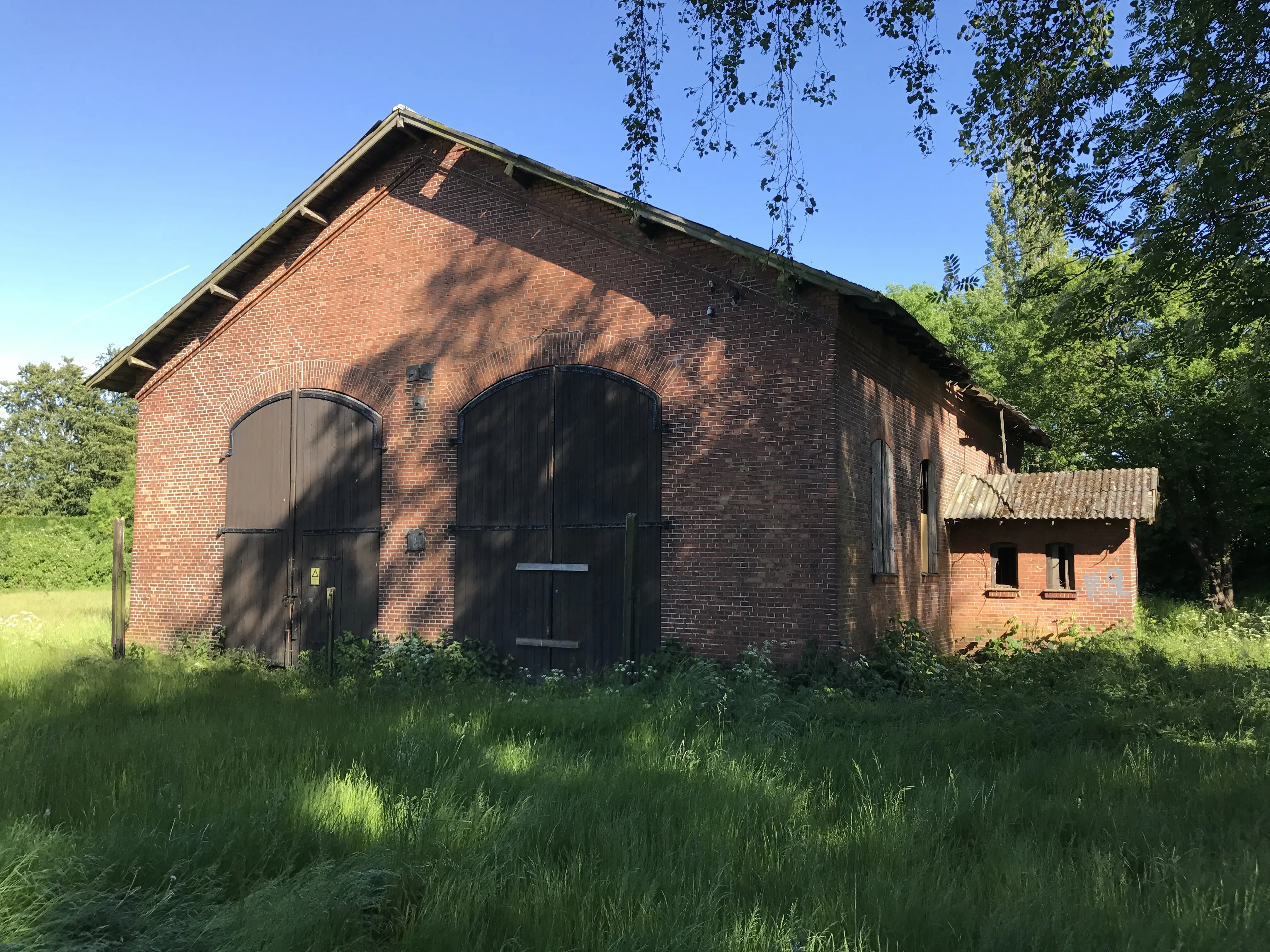 Billede af Skælskør Stations remise.