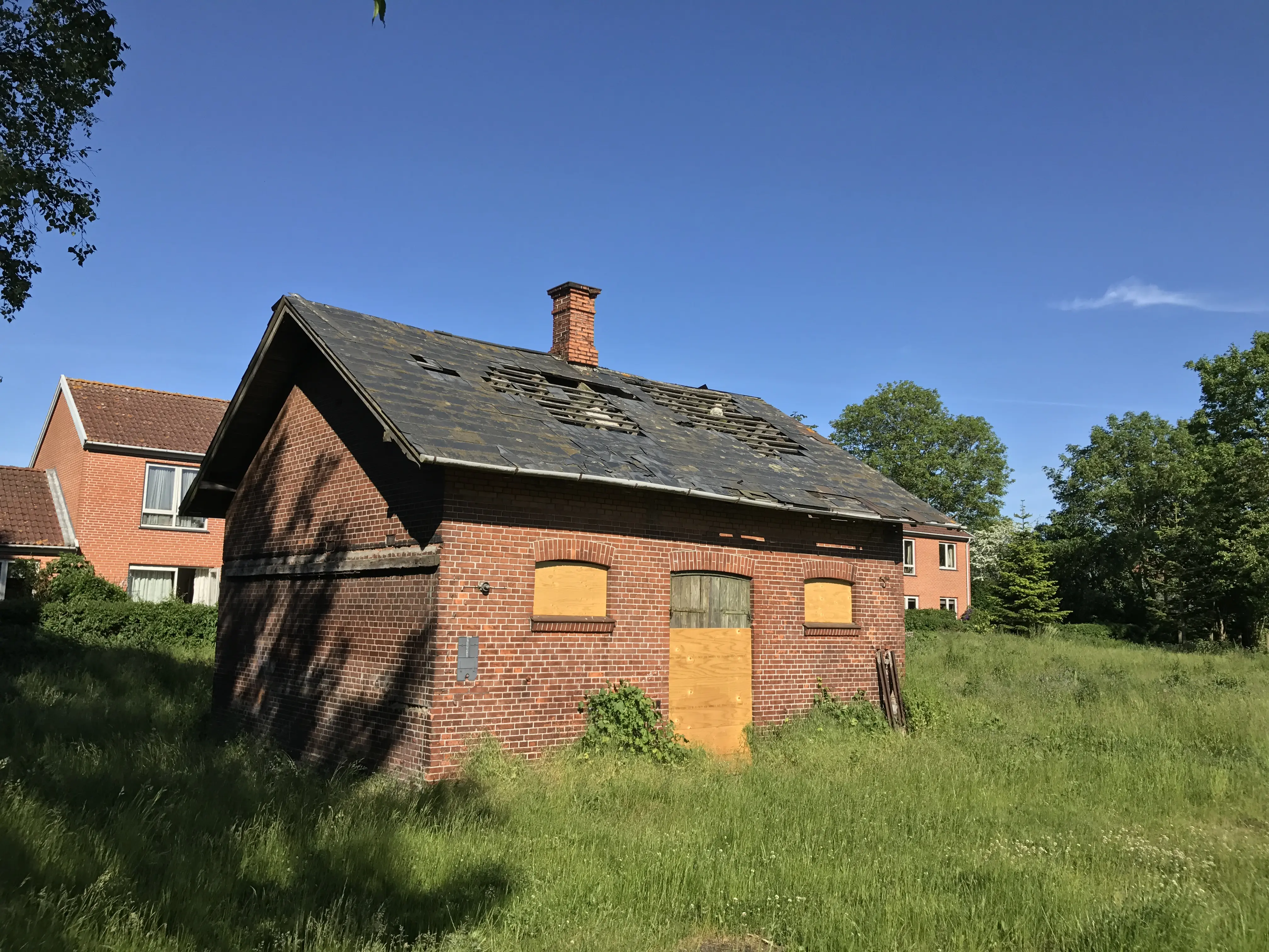 Billede af bygning ud for Skælskør Station.