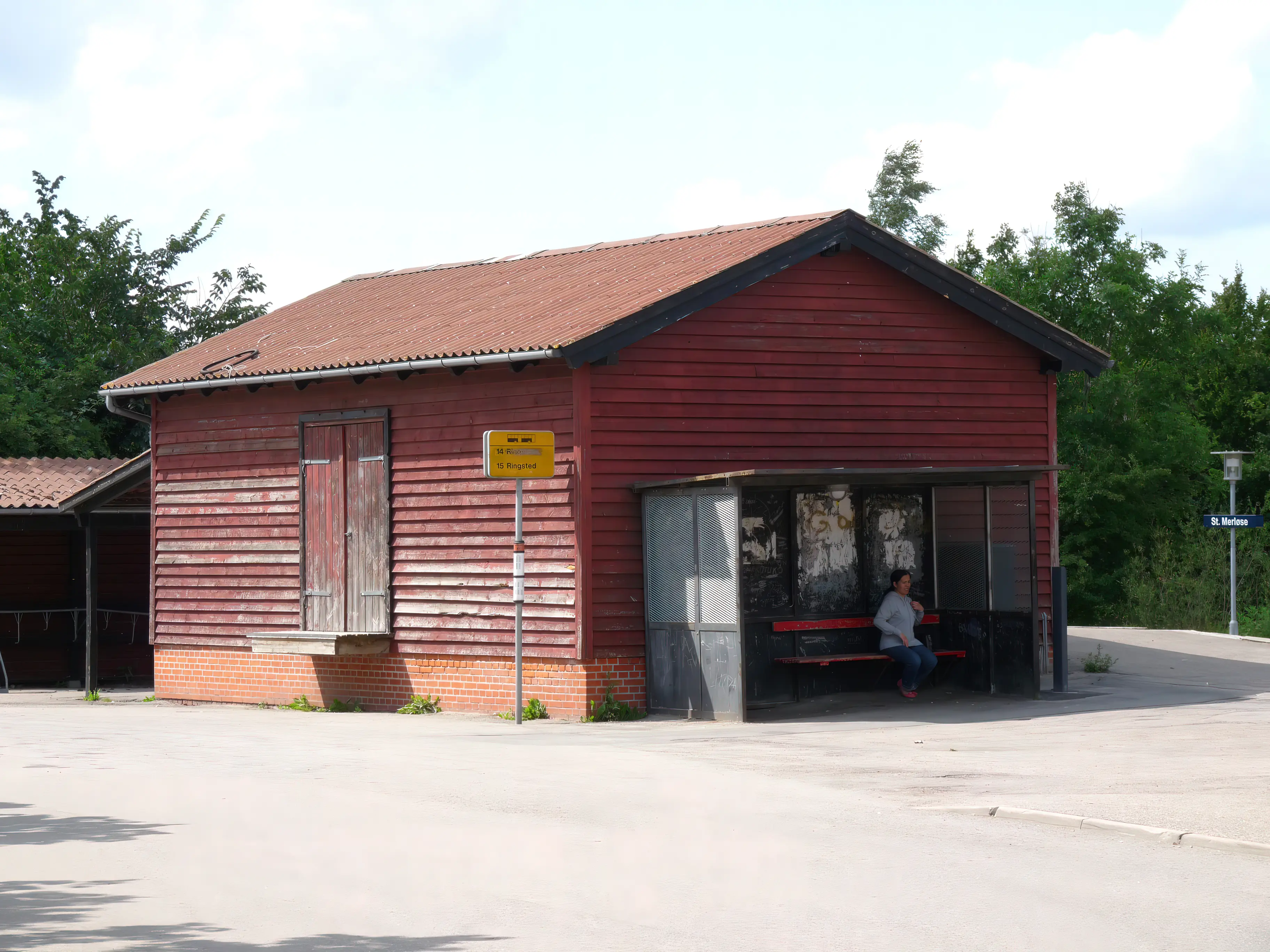 Billede af Store Merløse Stations pakhus. Billede af Store Merløse Stations pakhus.