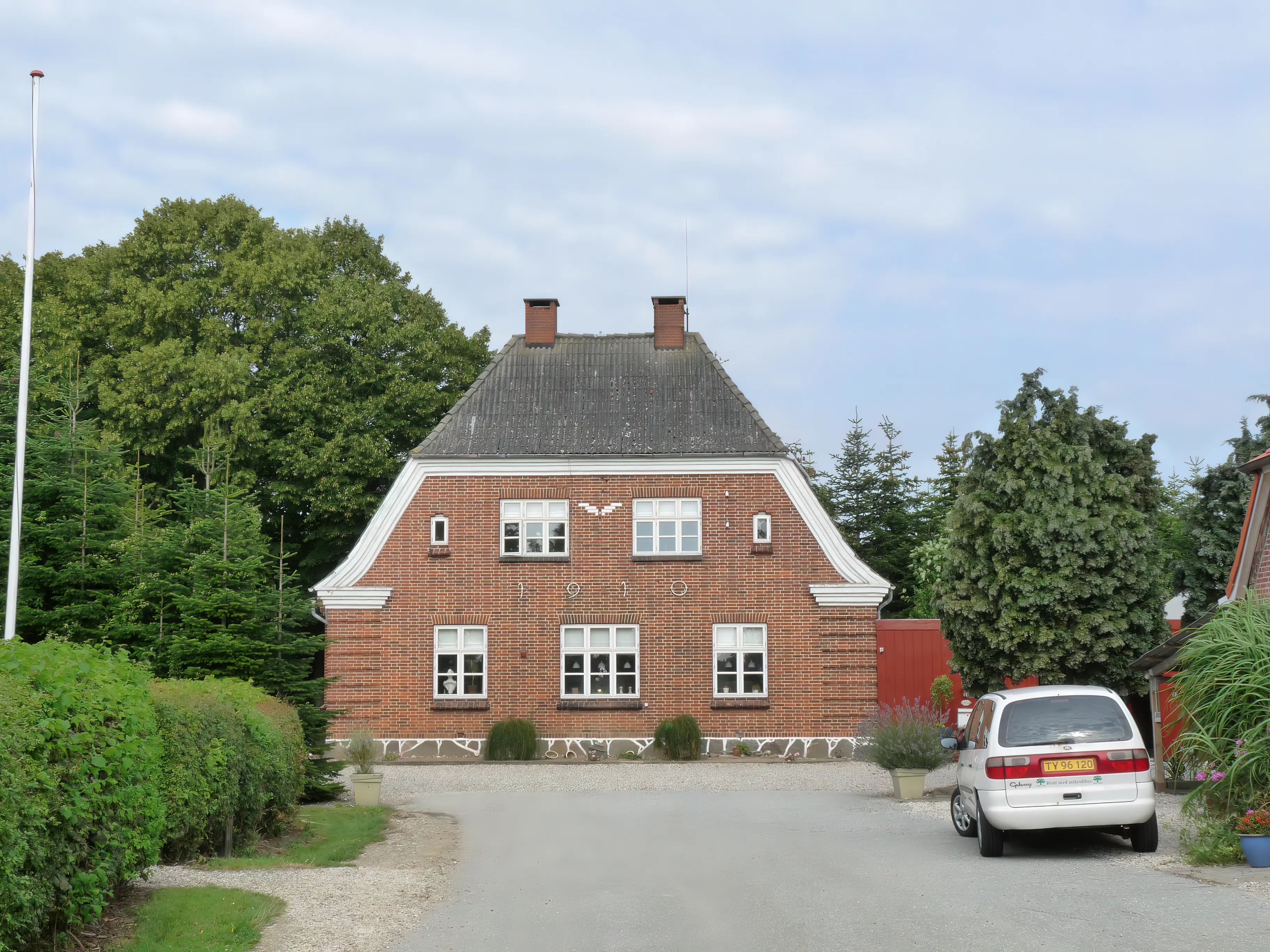 Billede af Søndenbro Station. Billede af Søndenbro Station.