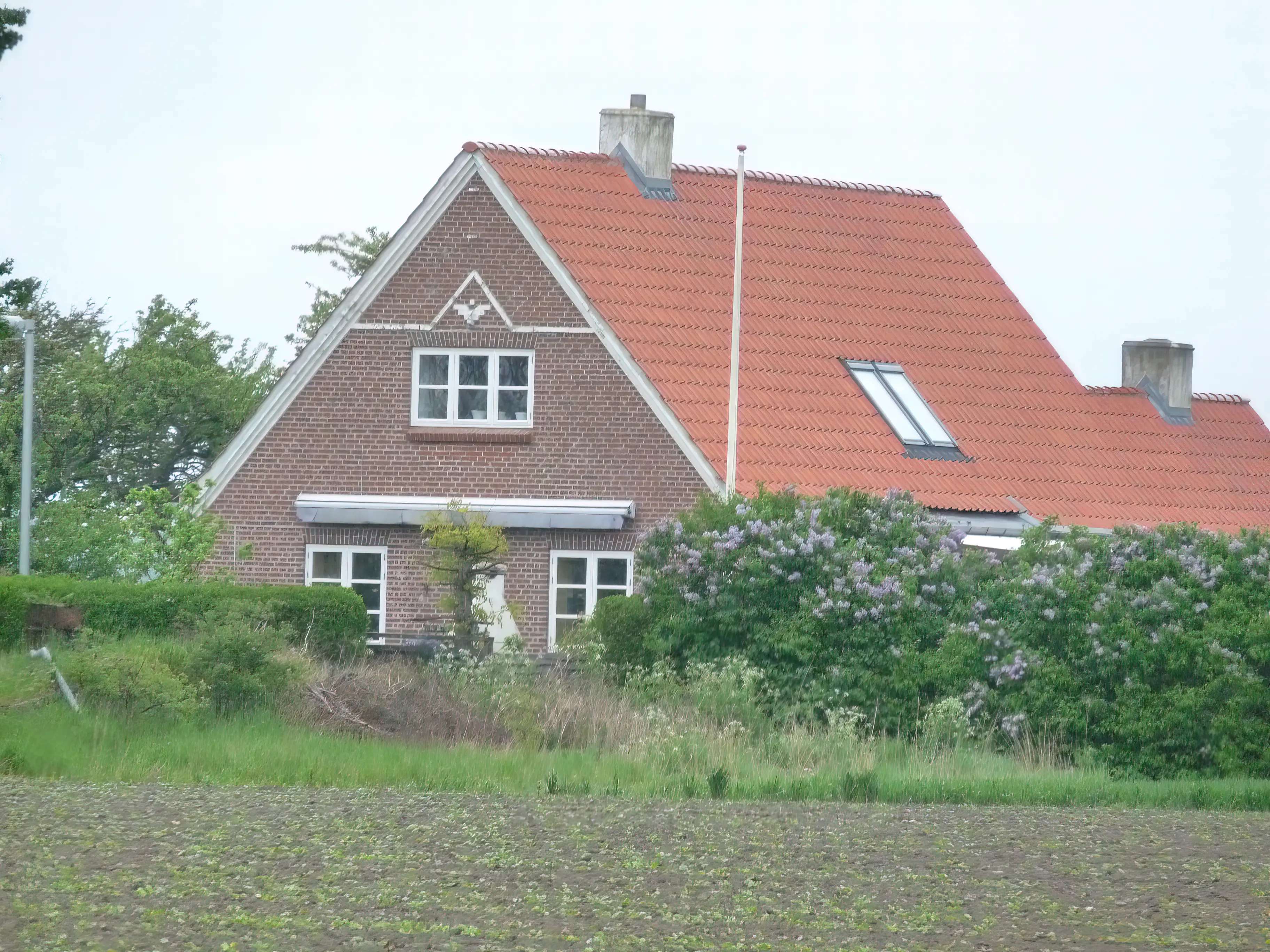 Billede af Tillitse Station. Billede af Tillitse Station.