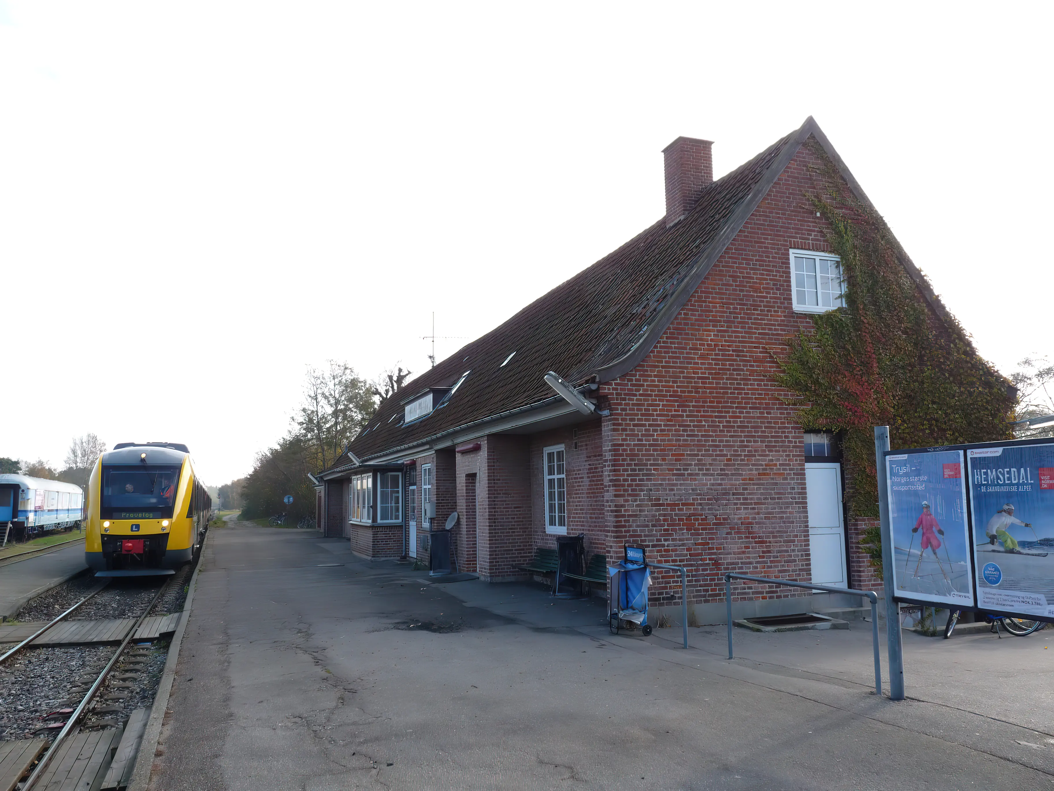 Billede af Tisvildeleje Station. Billede af Tisvildeleje Station.