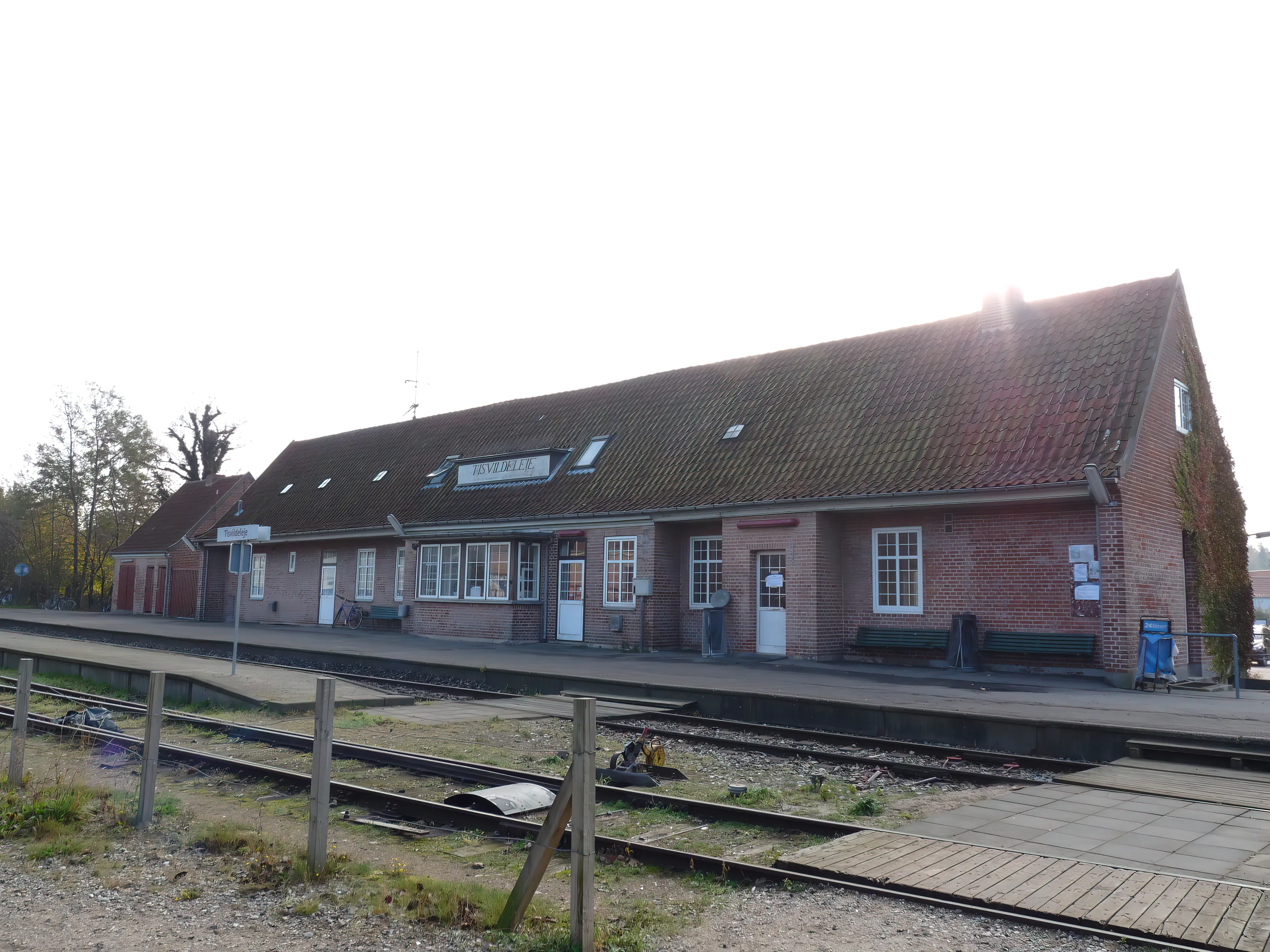 Billede af Tisvildeleje Station.