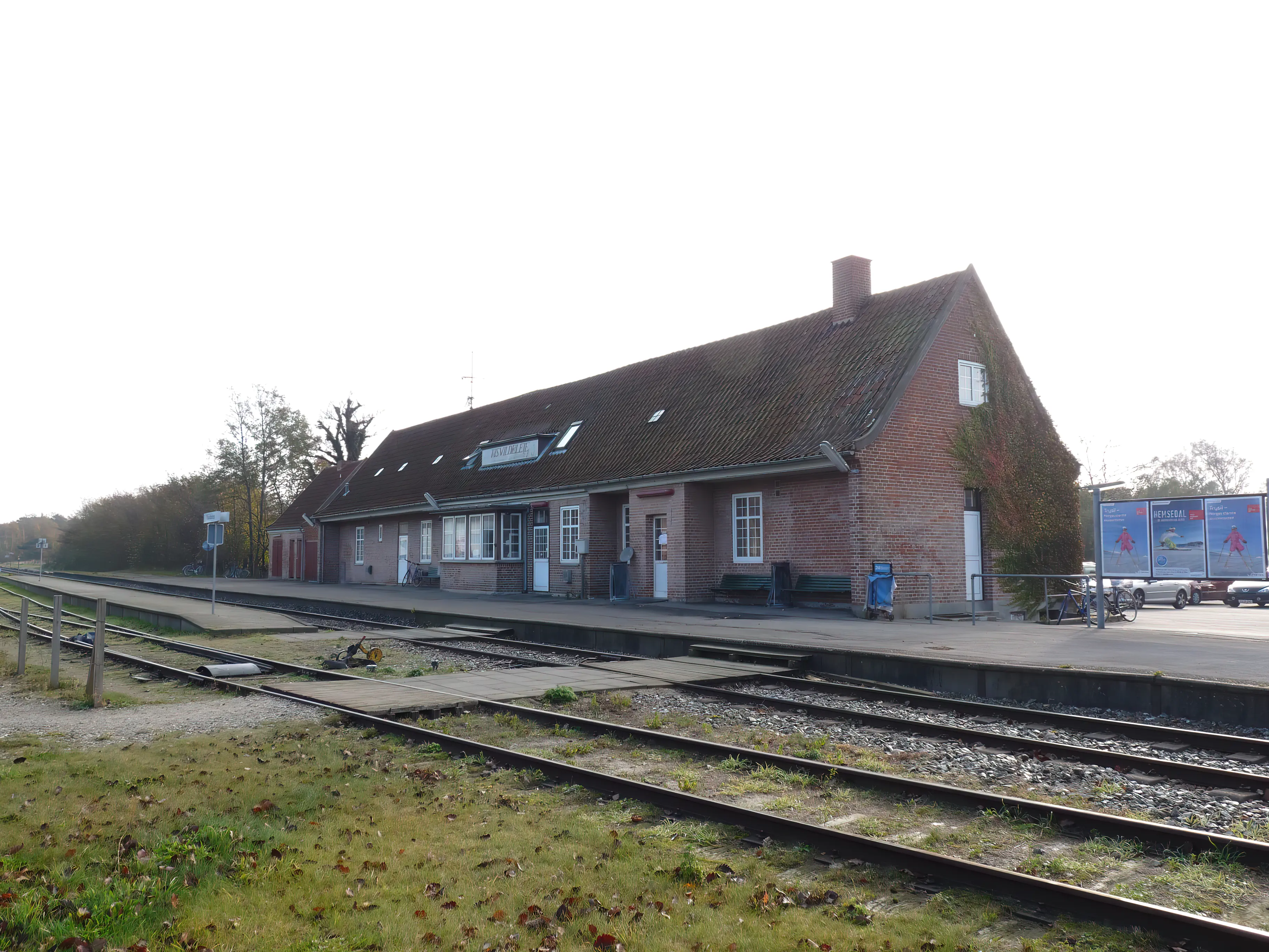 Billede af Tisvildeleje Station.