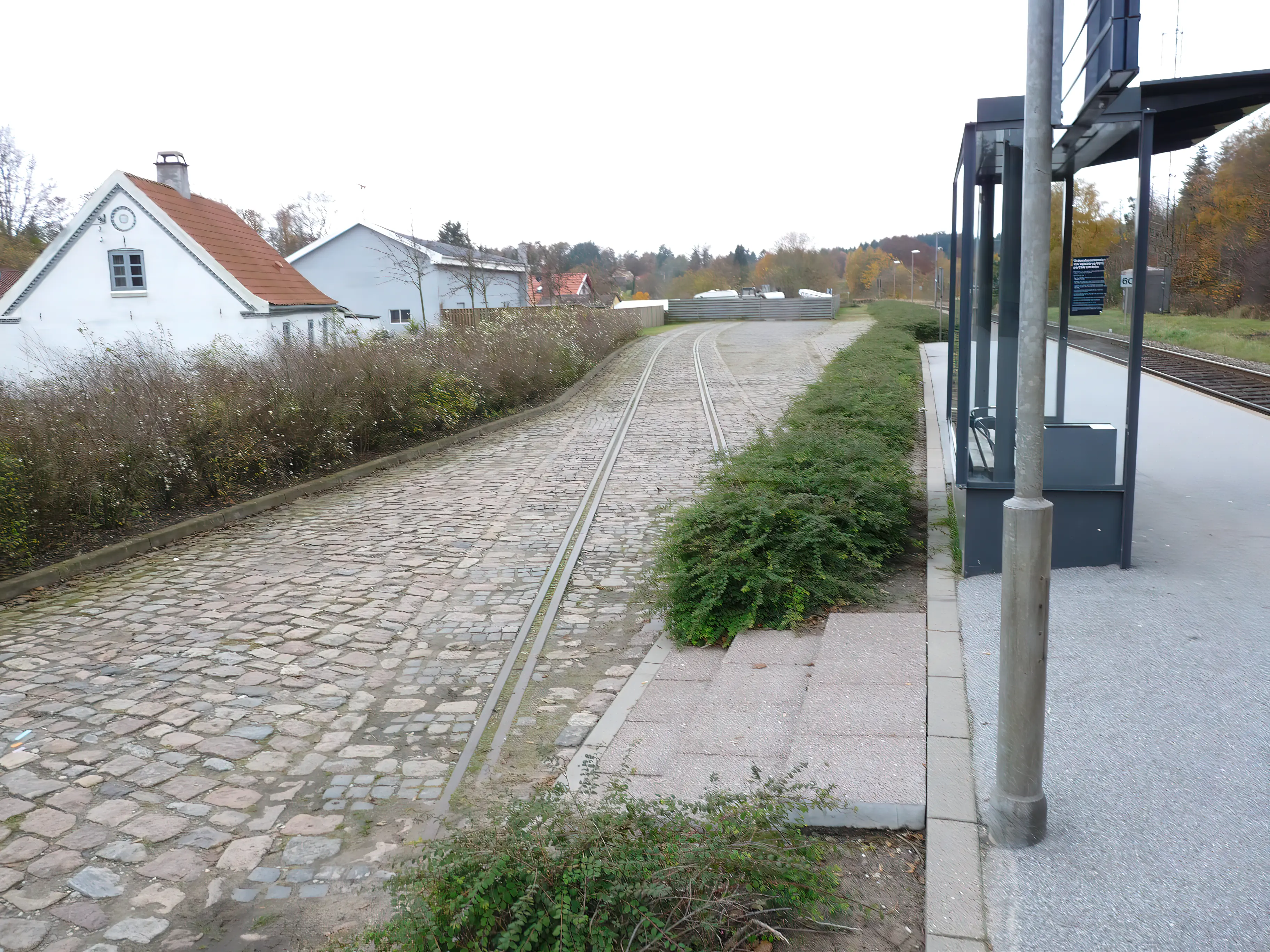 Billede af Tolne Trinbræt. Billede af Tolne Trinbræt.