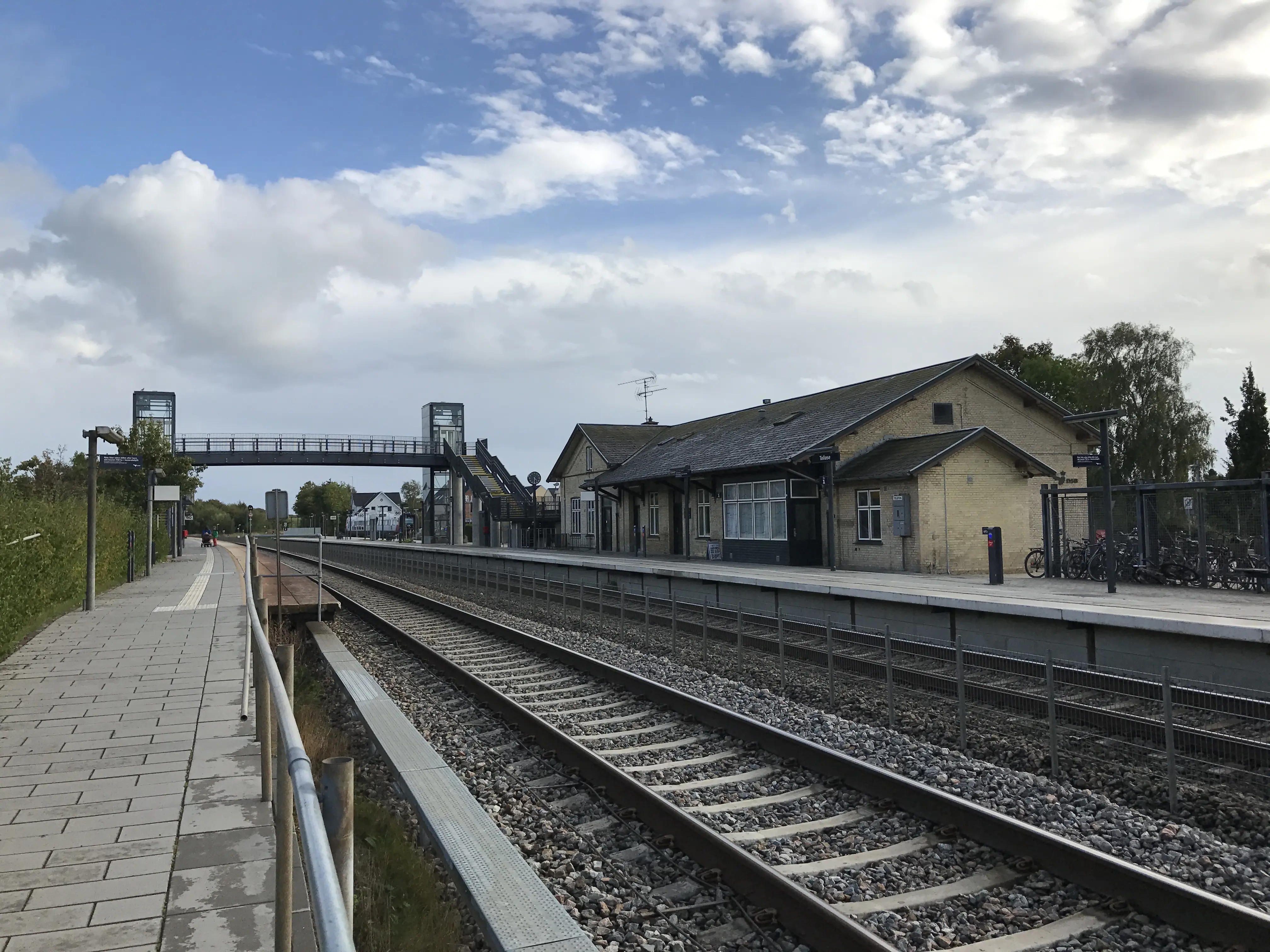 Billede af Tølløse Station. Billede af Tølløse Station.
