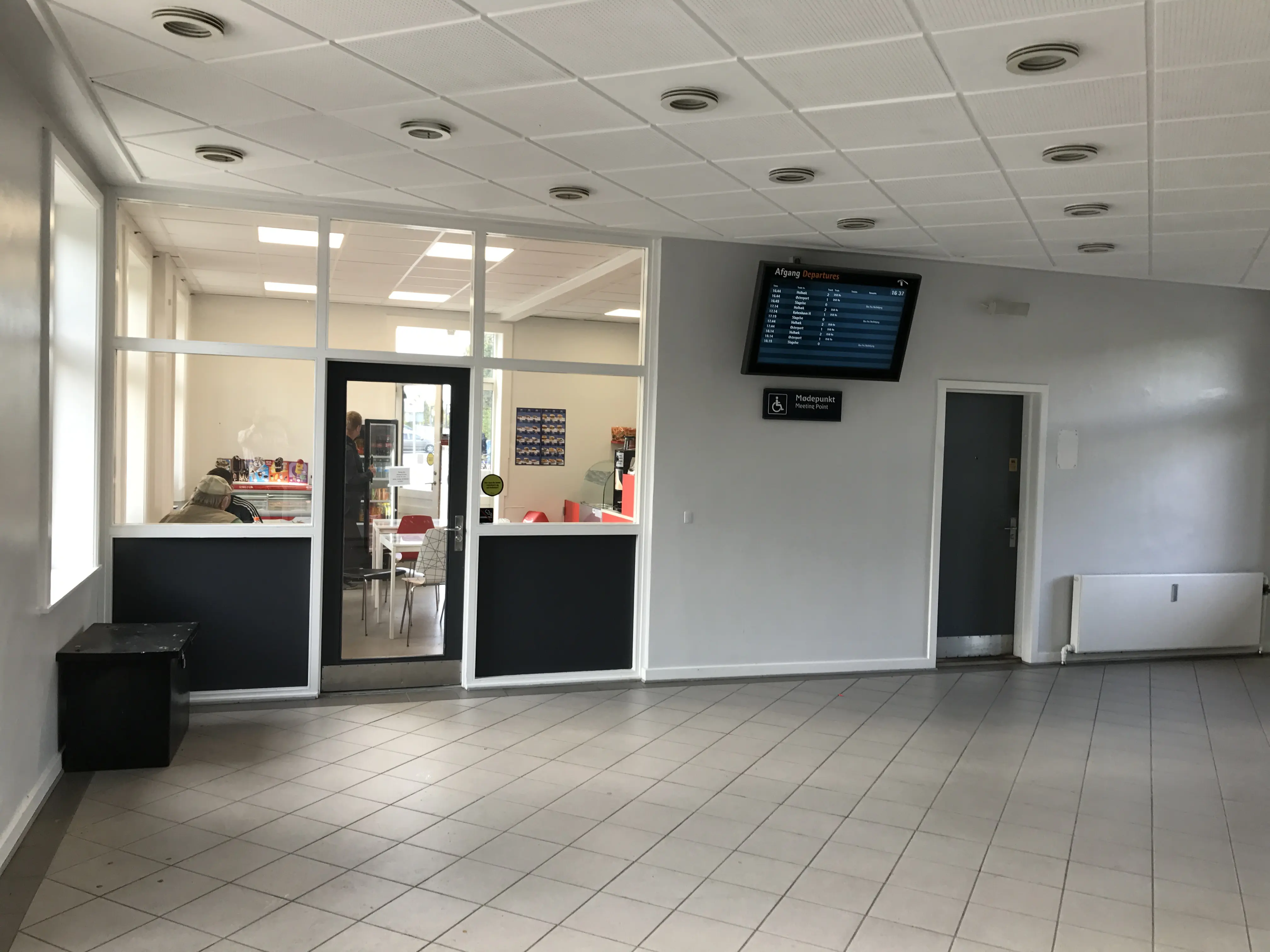 Billede af Tølløse Station. Billede af Tølløse Station.