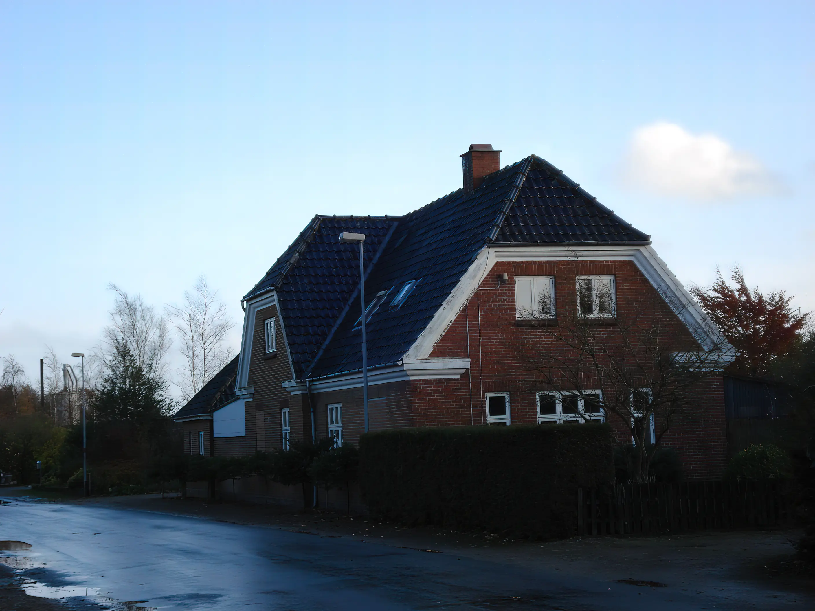 Billede af Veflinge Station. Billede af Veflinge Station.