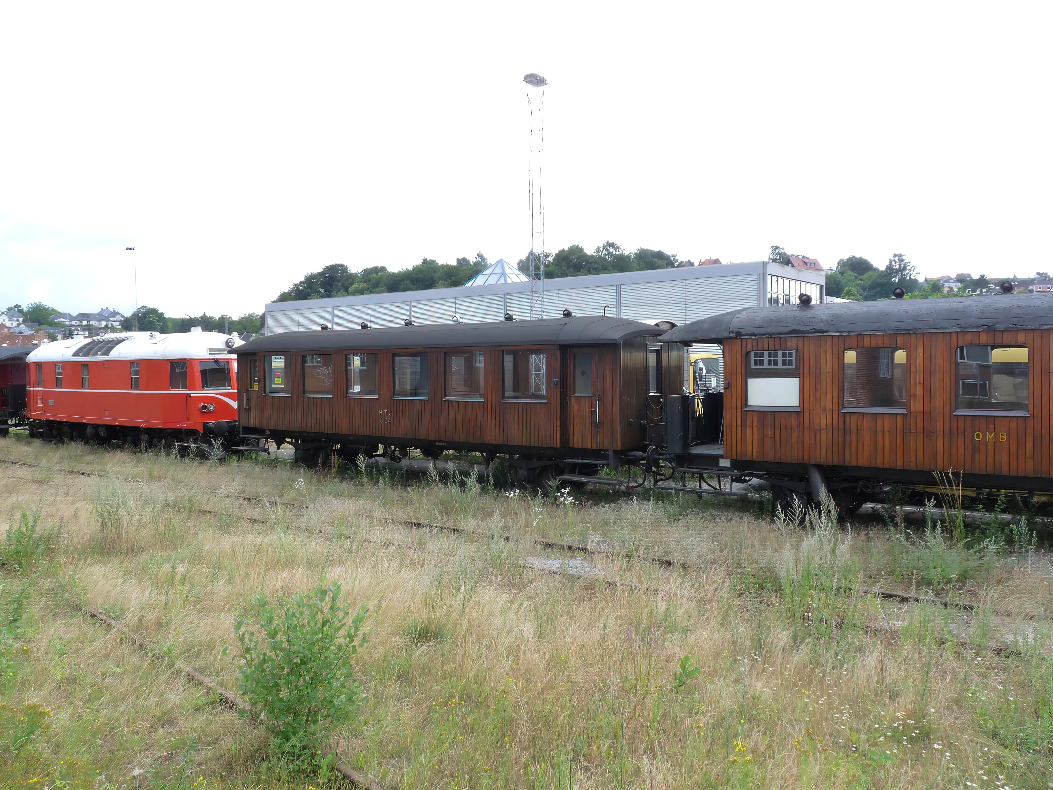 Billede af tog ud for Vejle Godsbanegård. Billede af tog ud for Vejle Godsbanegård.