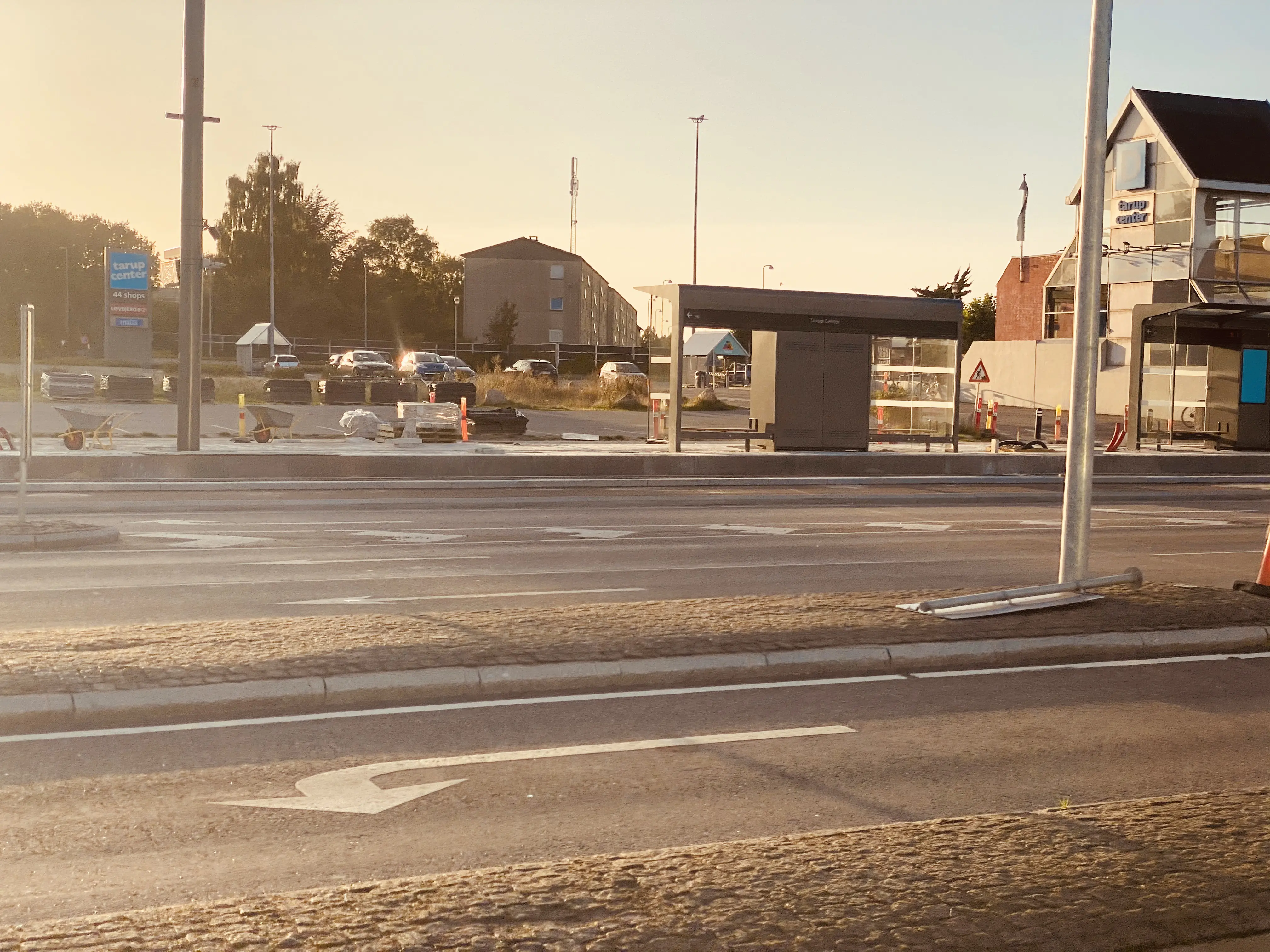 Billede af Tarup Center Letbanestation. Billede af Tarup Center Letbanestation.