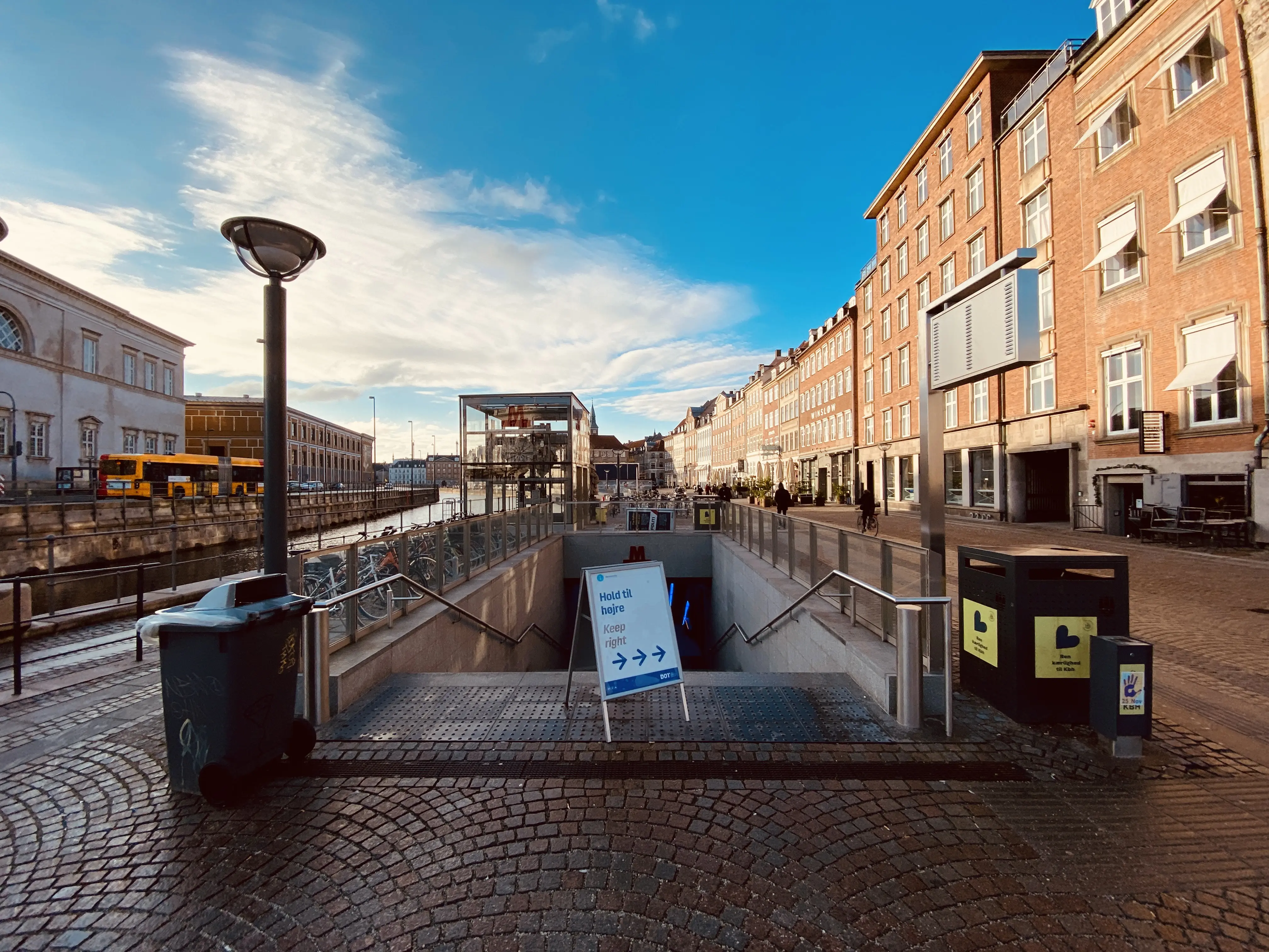 Billede af Gammel Strand Metrostation.