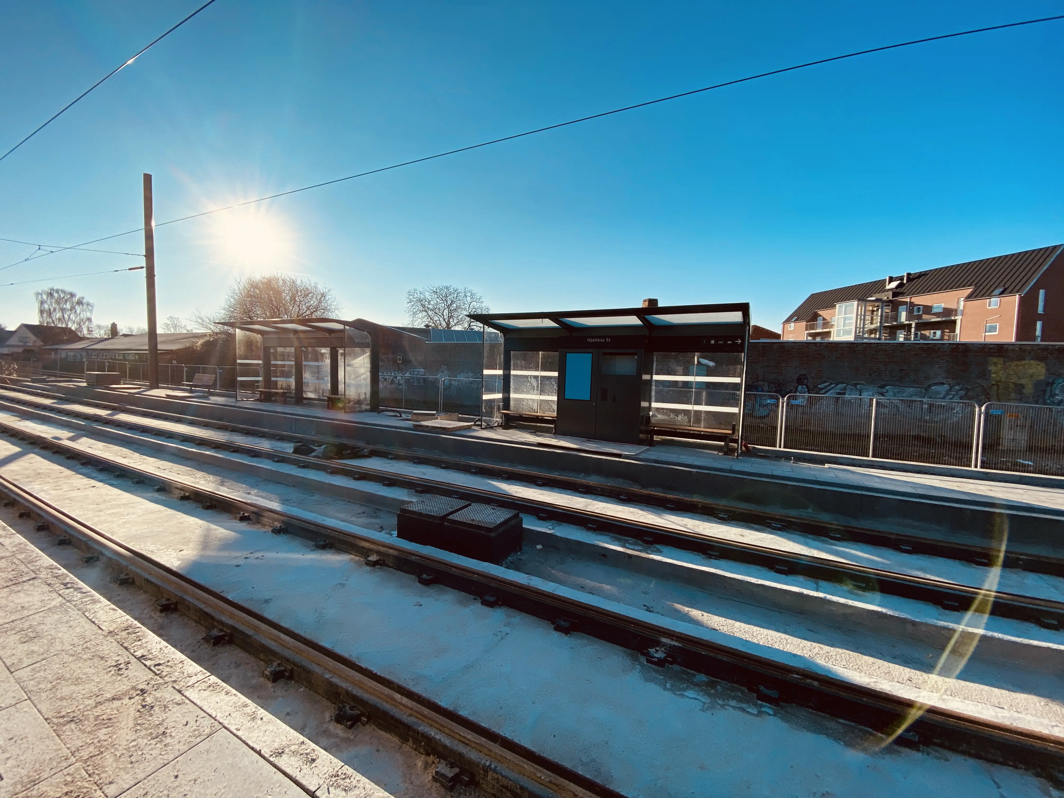 Billede af Hjallese Letbanestation. Billede af Hjallese Letbanestation.