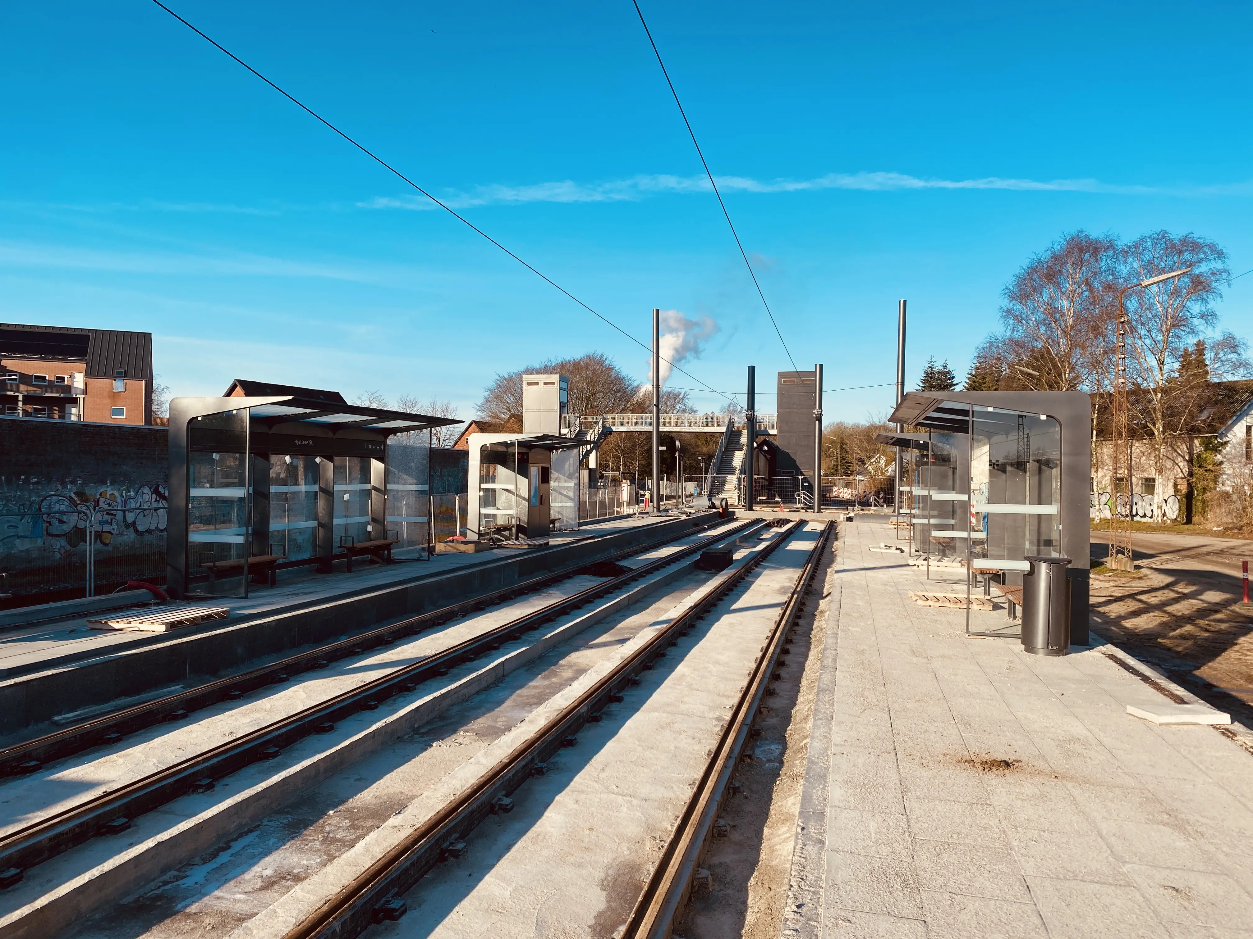 Billede af Hjallese Letbanestation. Billede af Hjallese Letbanestation.