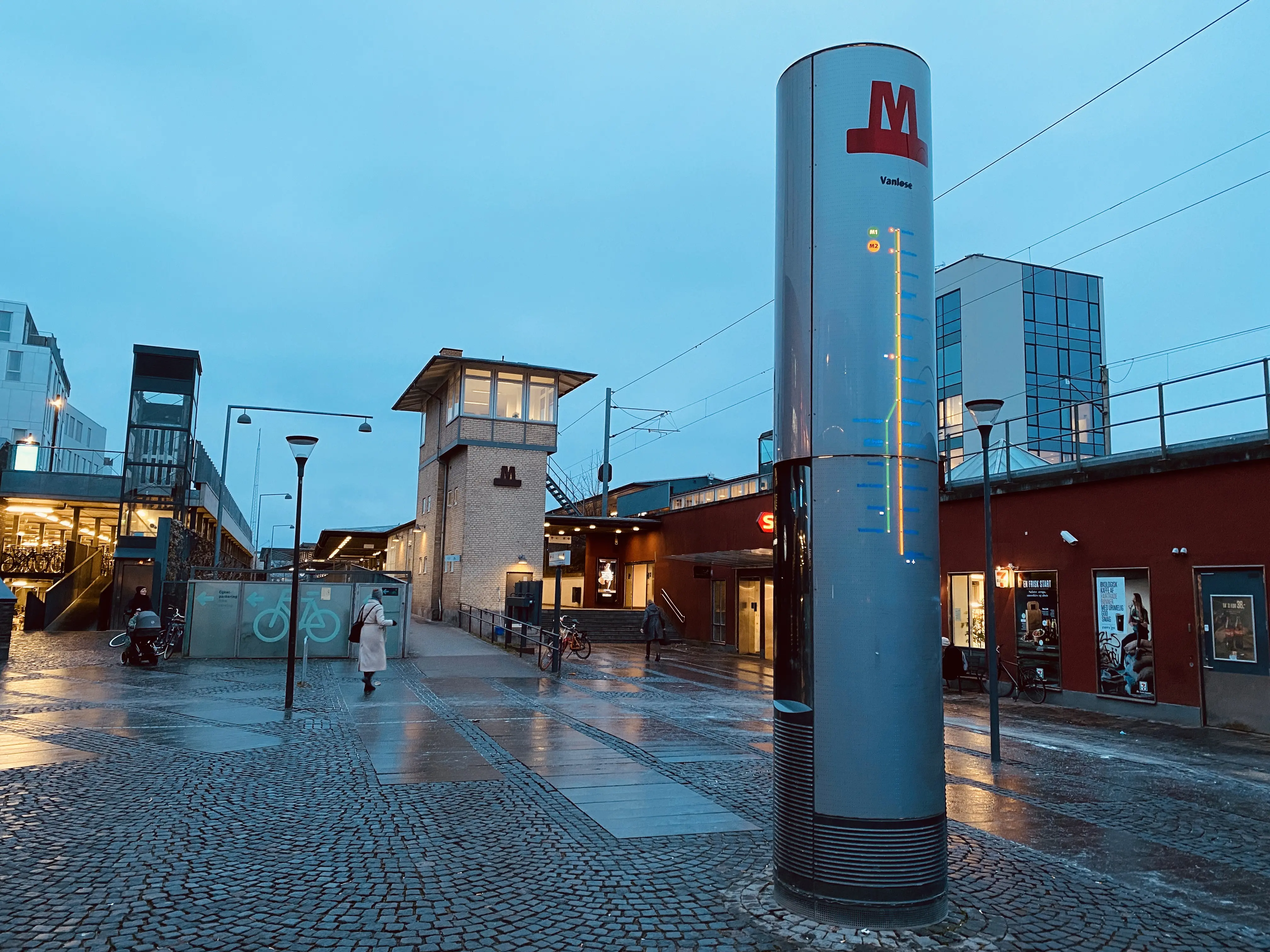 Billede af Vanløse Metrostation.