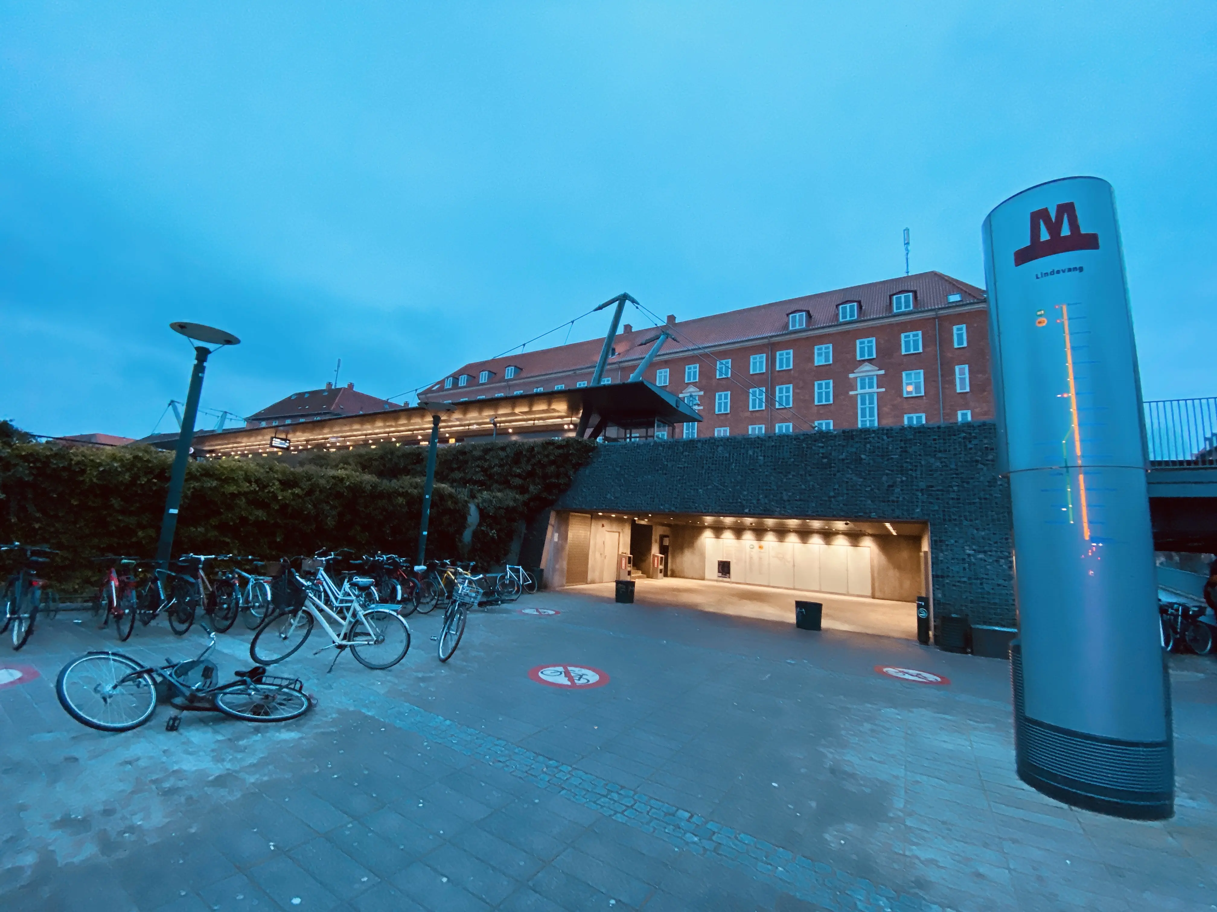 Billede af Lindevang Metrostation. Billede af Lindevang Metrostation.