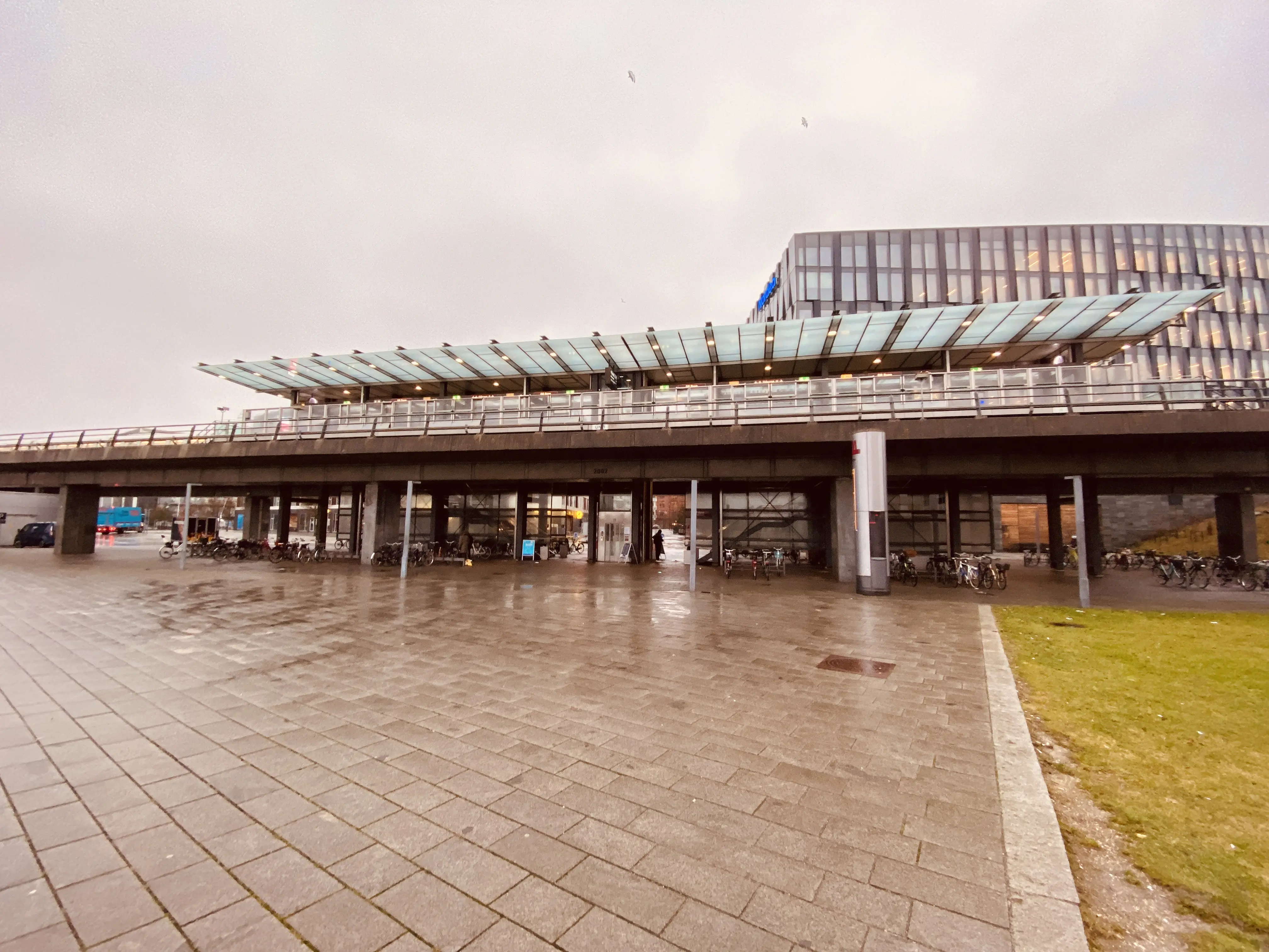 Billede af DR Byen Metrostation.