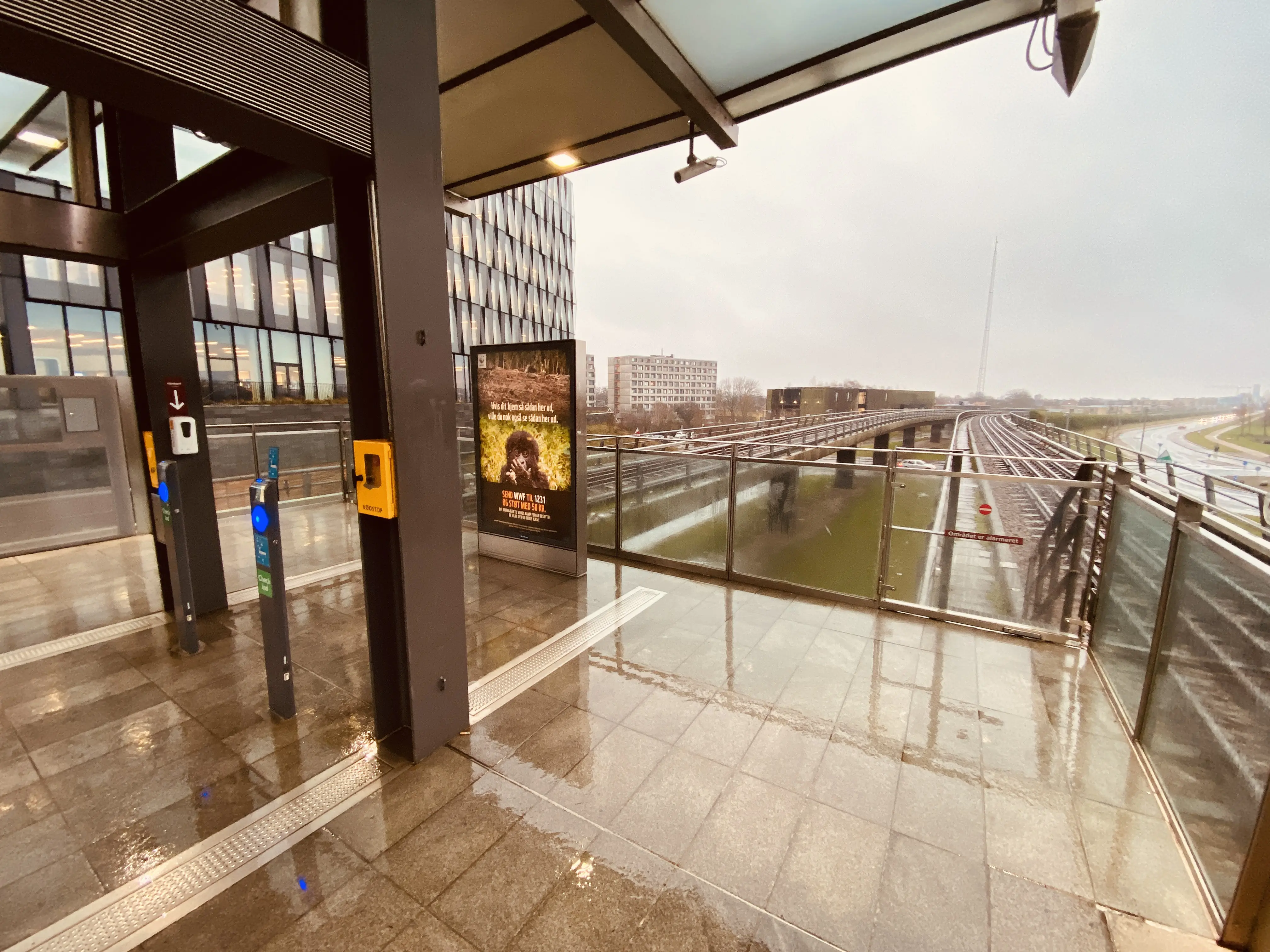 Billede af DR Byen Metrostation. Billede af DR Byen Metrostation.