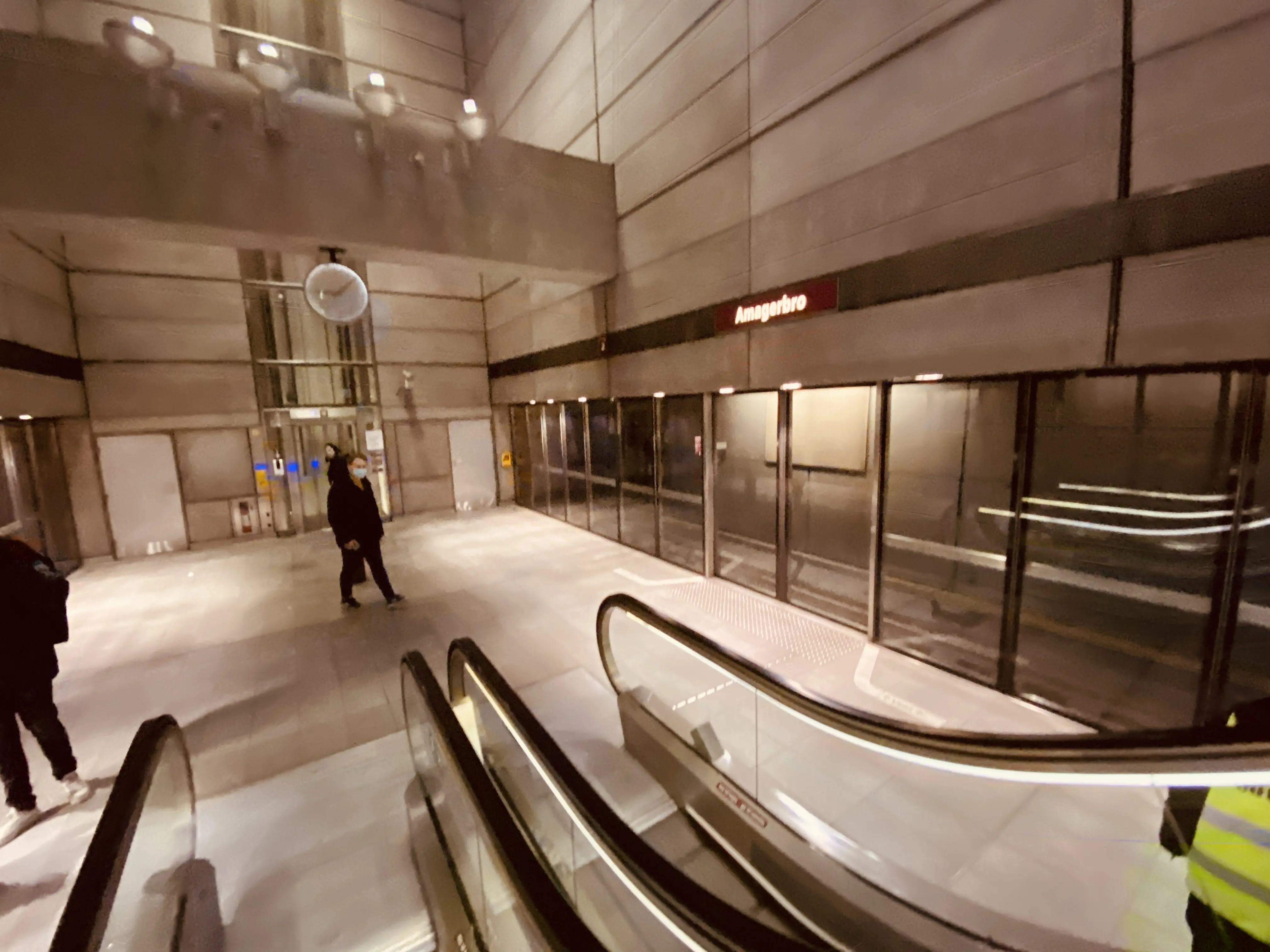 Billede af Amagerbro Metrostation. Billede af Amagerbro Metrostation.