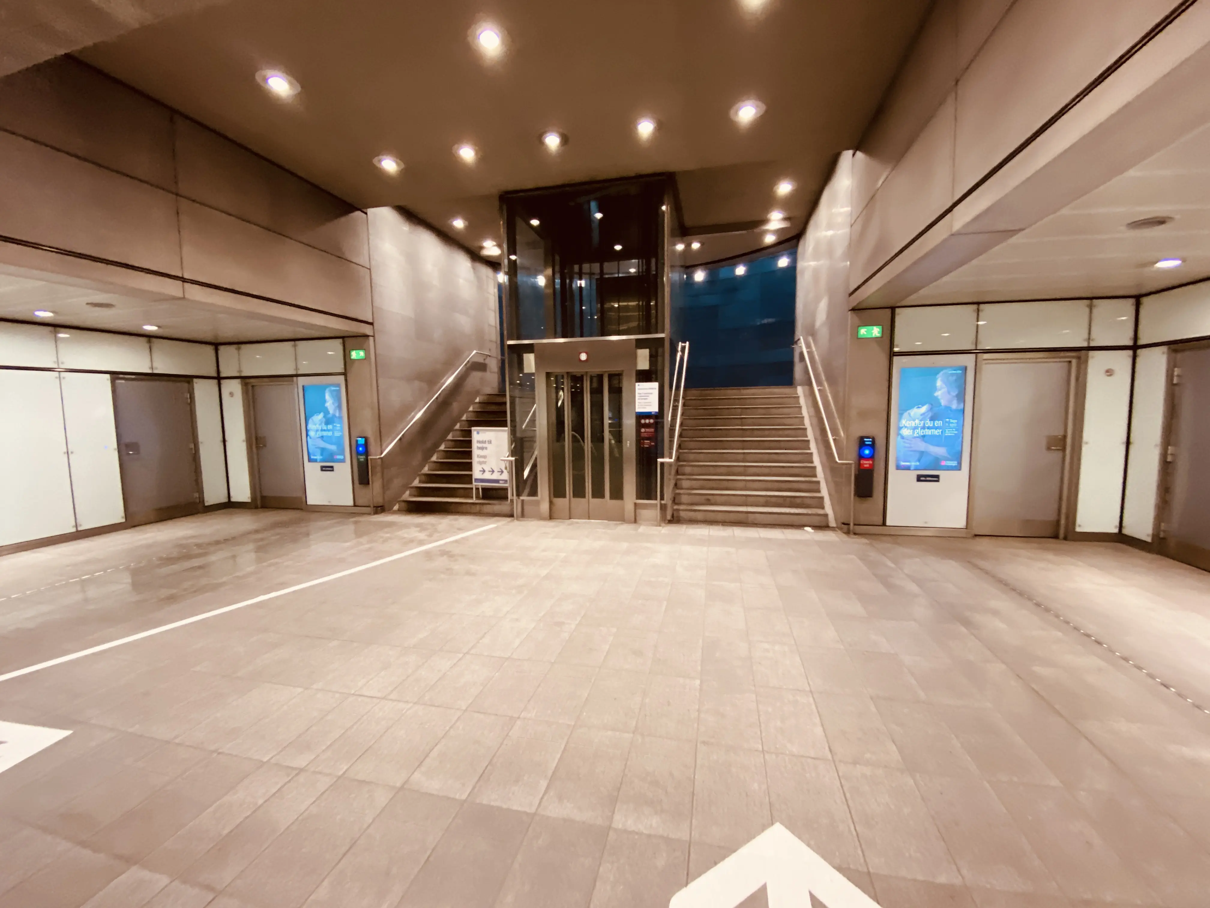 Billede af Amagerbro Metrostation. Billede af Amagerbro Metrostation.