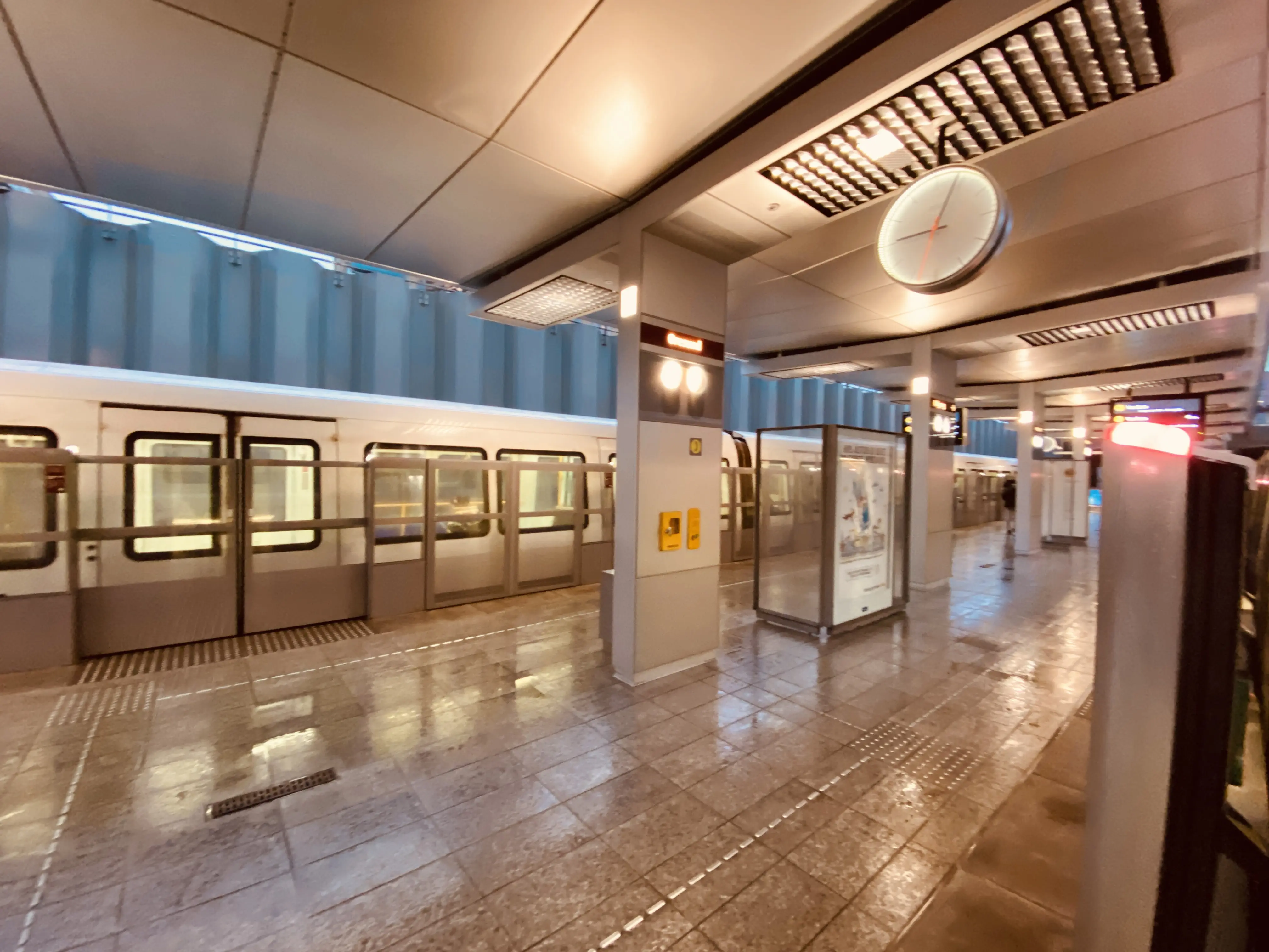 Billede af Øresund Metrostation. Billede af Øresund Metrostation.