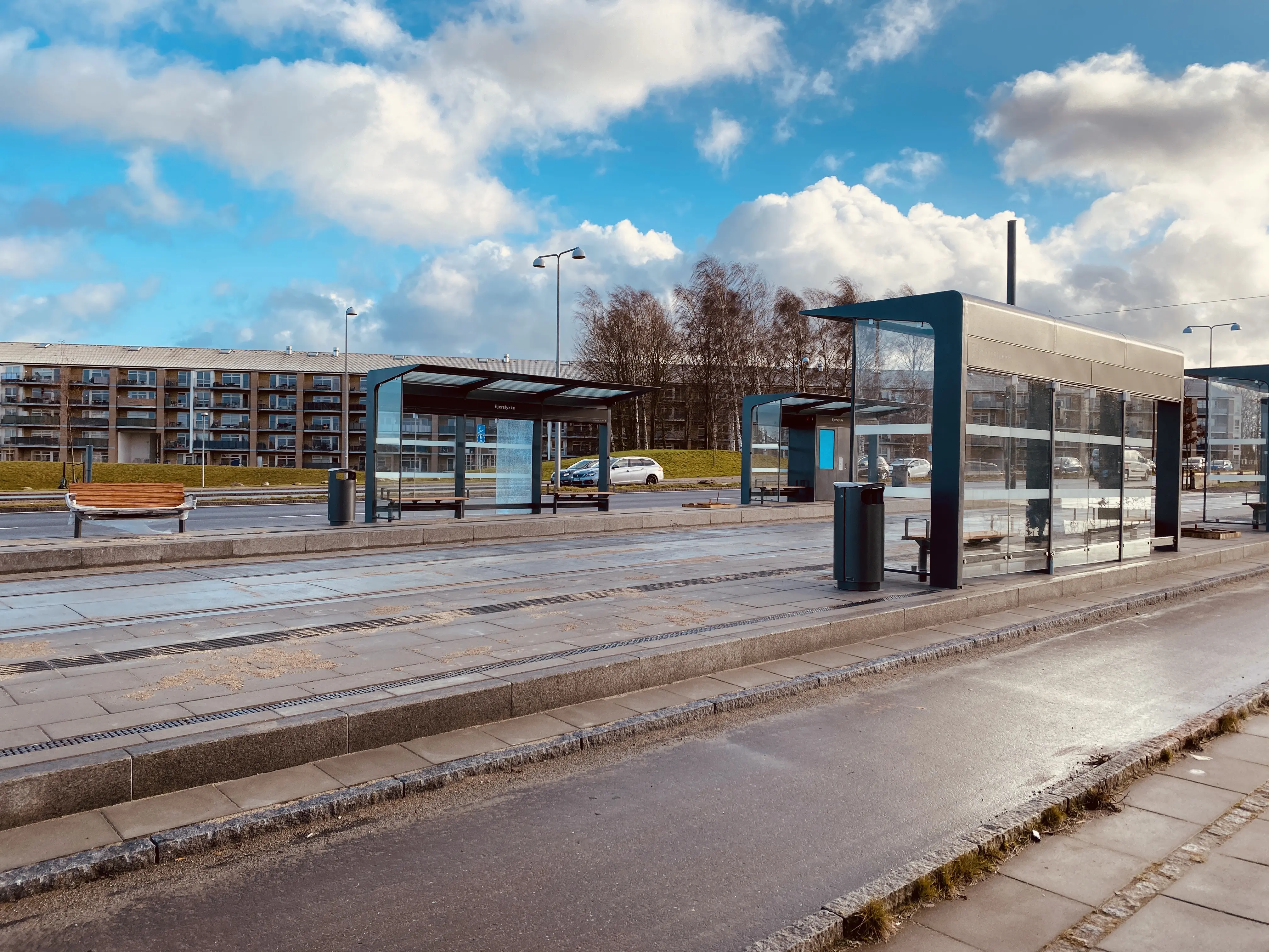 Billede af Ejerslykke Letbanestation. Billede af Ejerslykke Letbanestation.