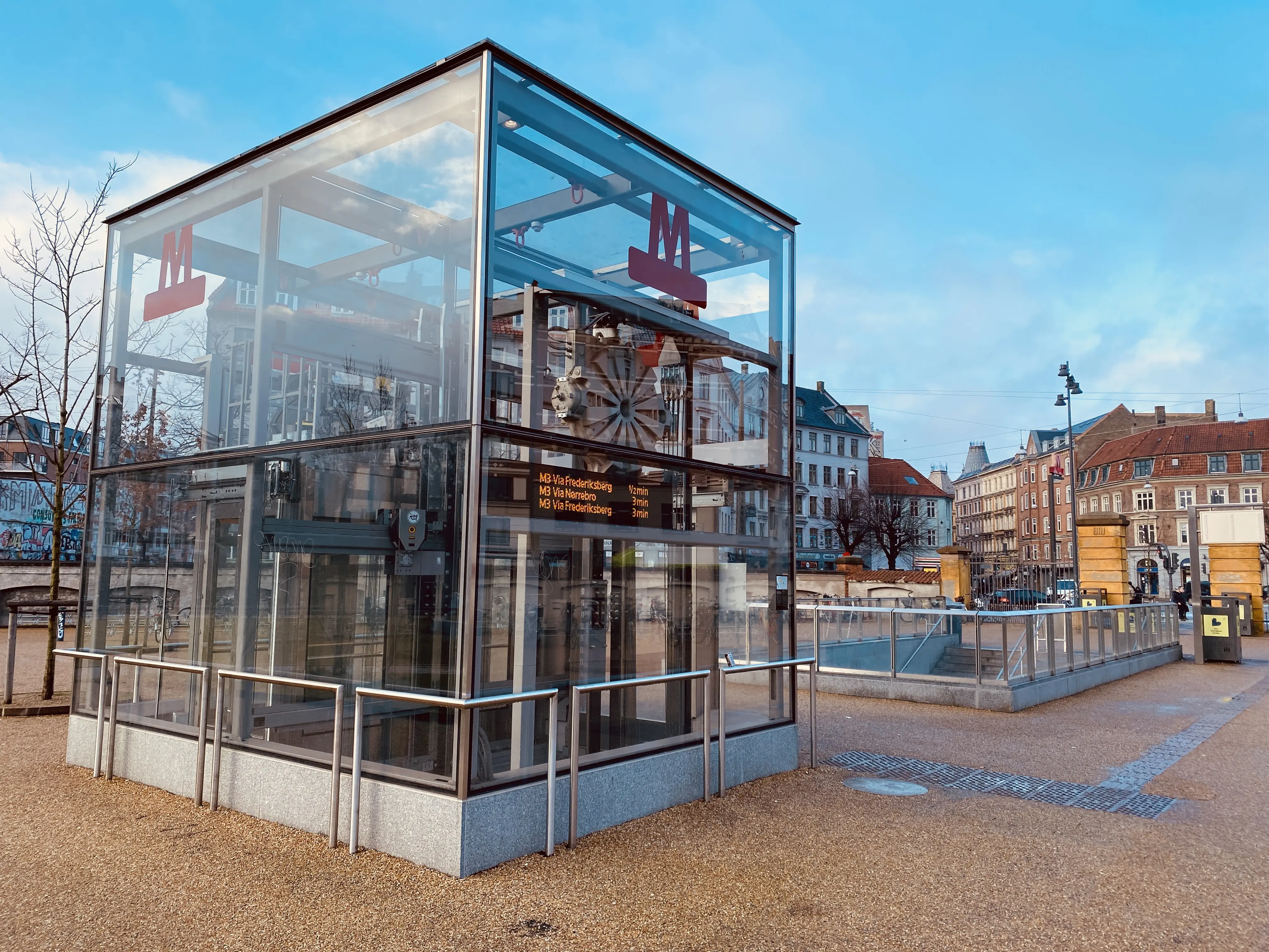 Billede af Nørrebros Runddel Metrostation.