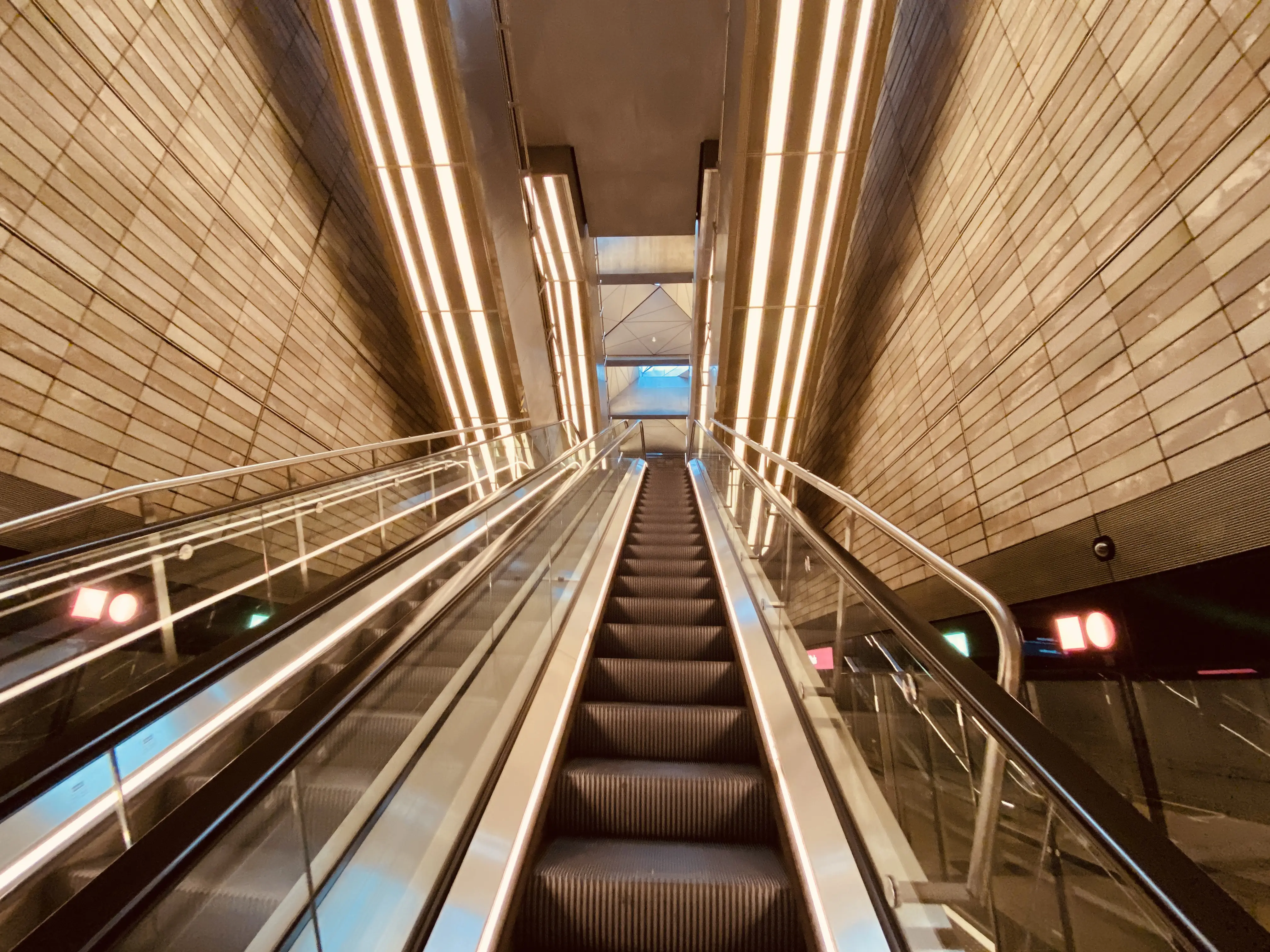 Billede af Nuuks Plads Metrostation.