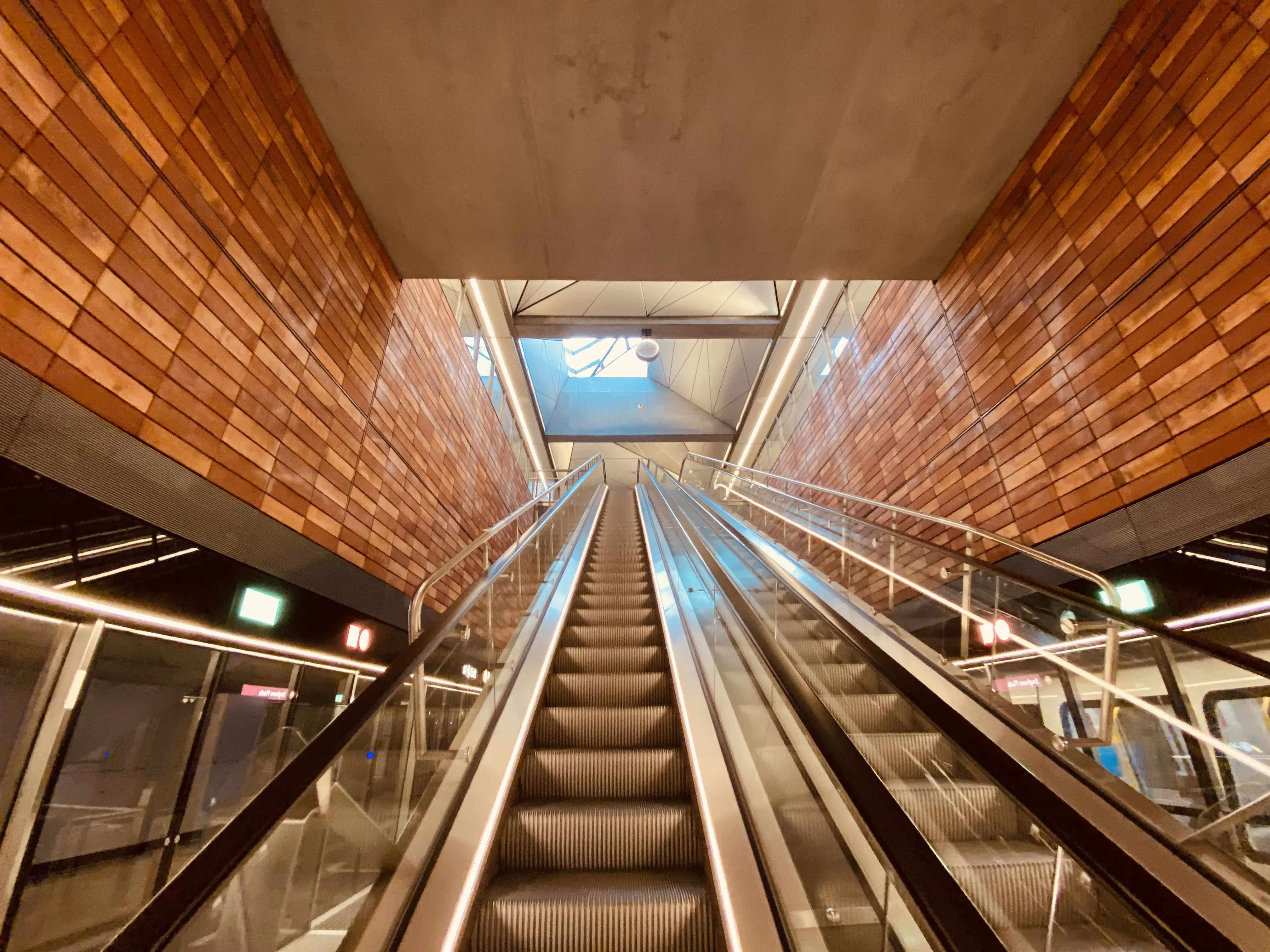 Billede af Enghave Plads Metrostation.