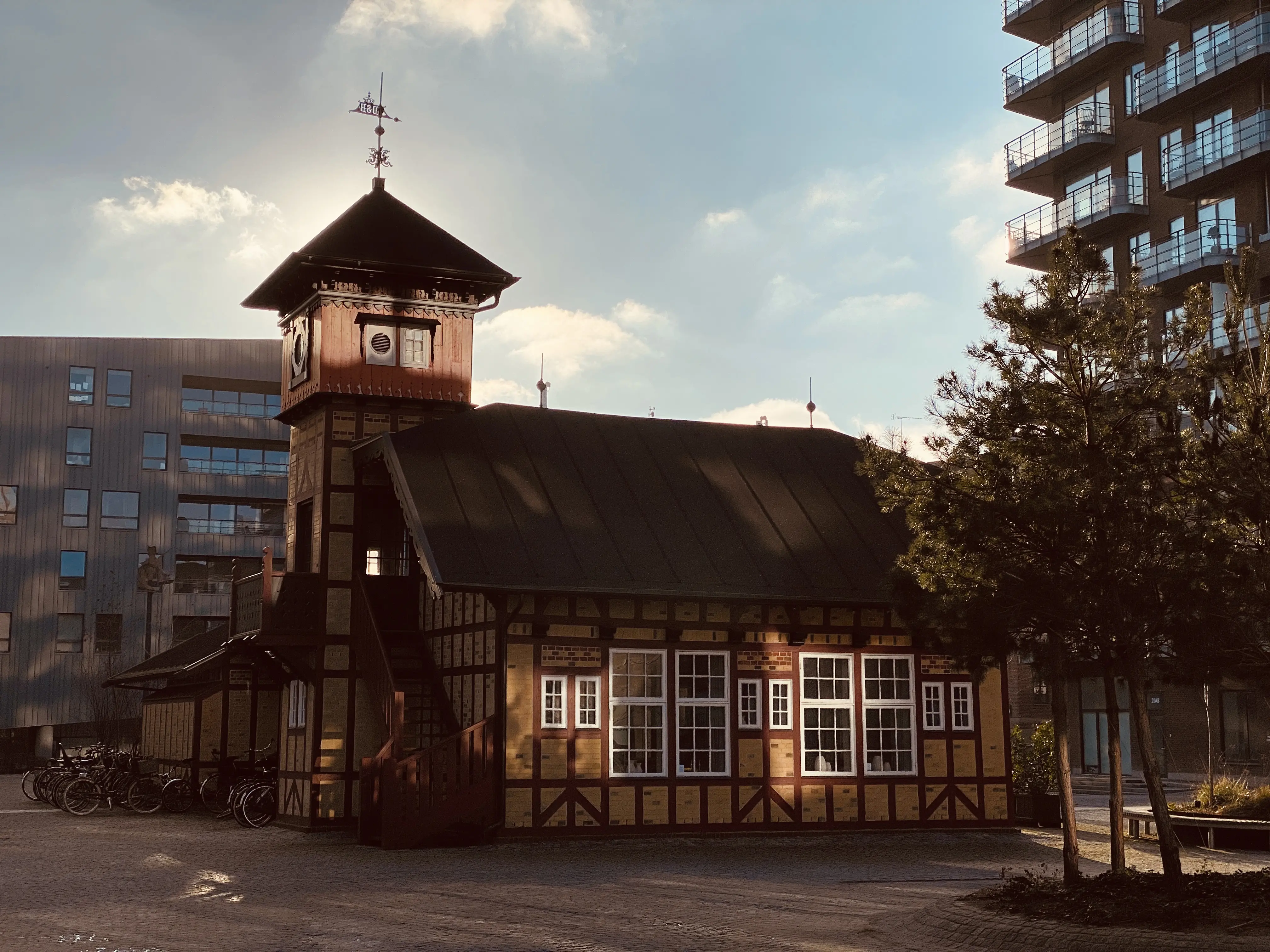 Billede af Frihavnens Station. Billede af Frihavnens Station.