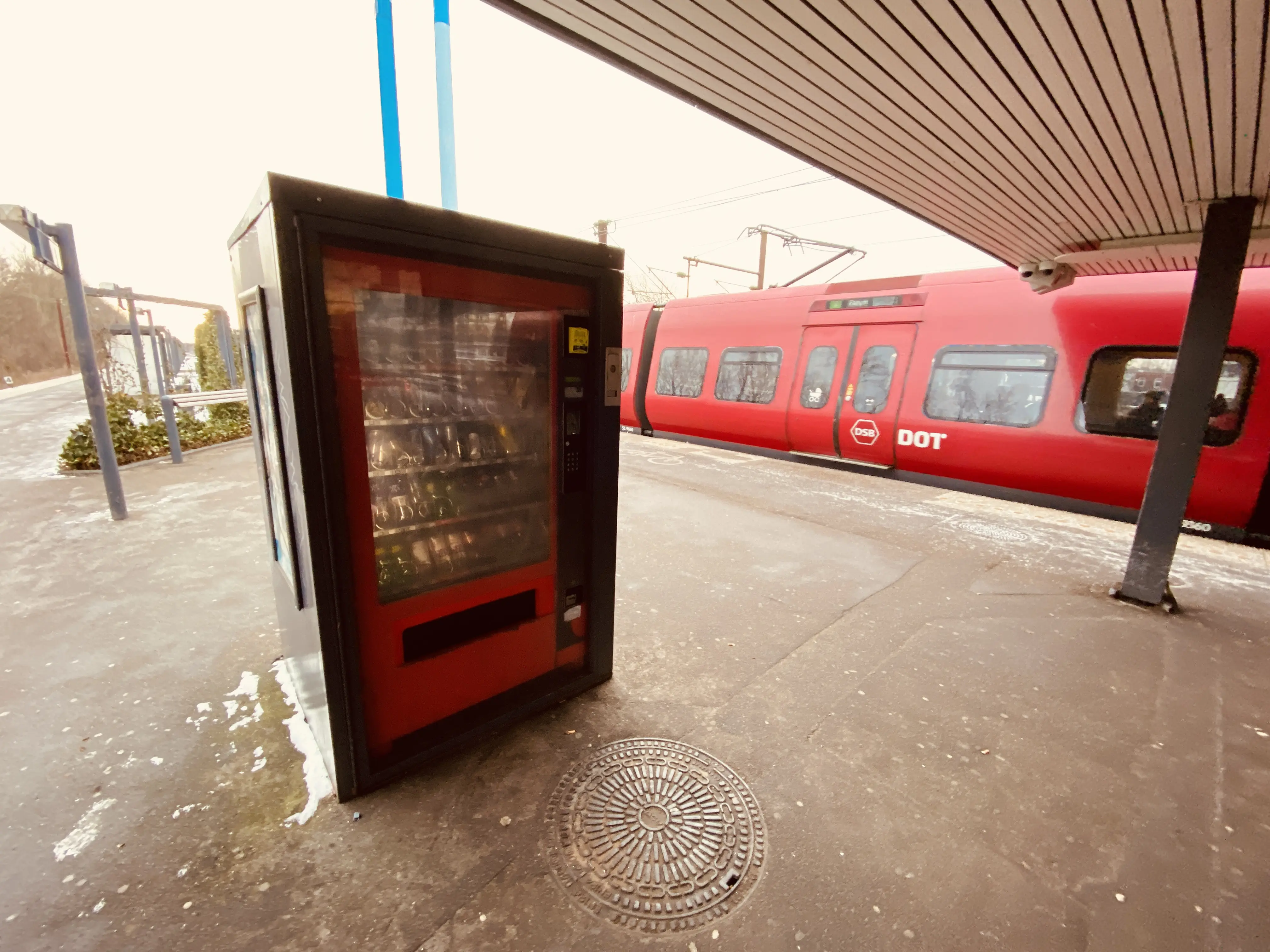 Billede af Albertslund S-togstrinbræt. Billede af Albertslund S-togstrinbræt.