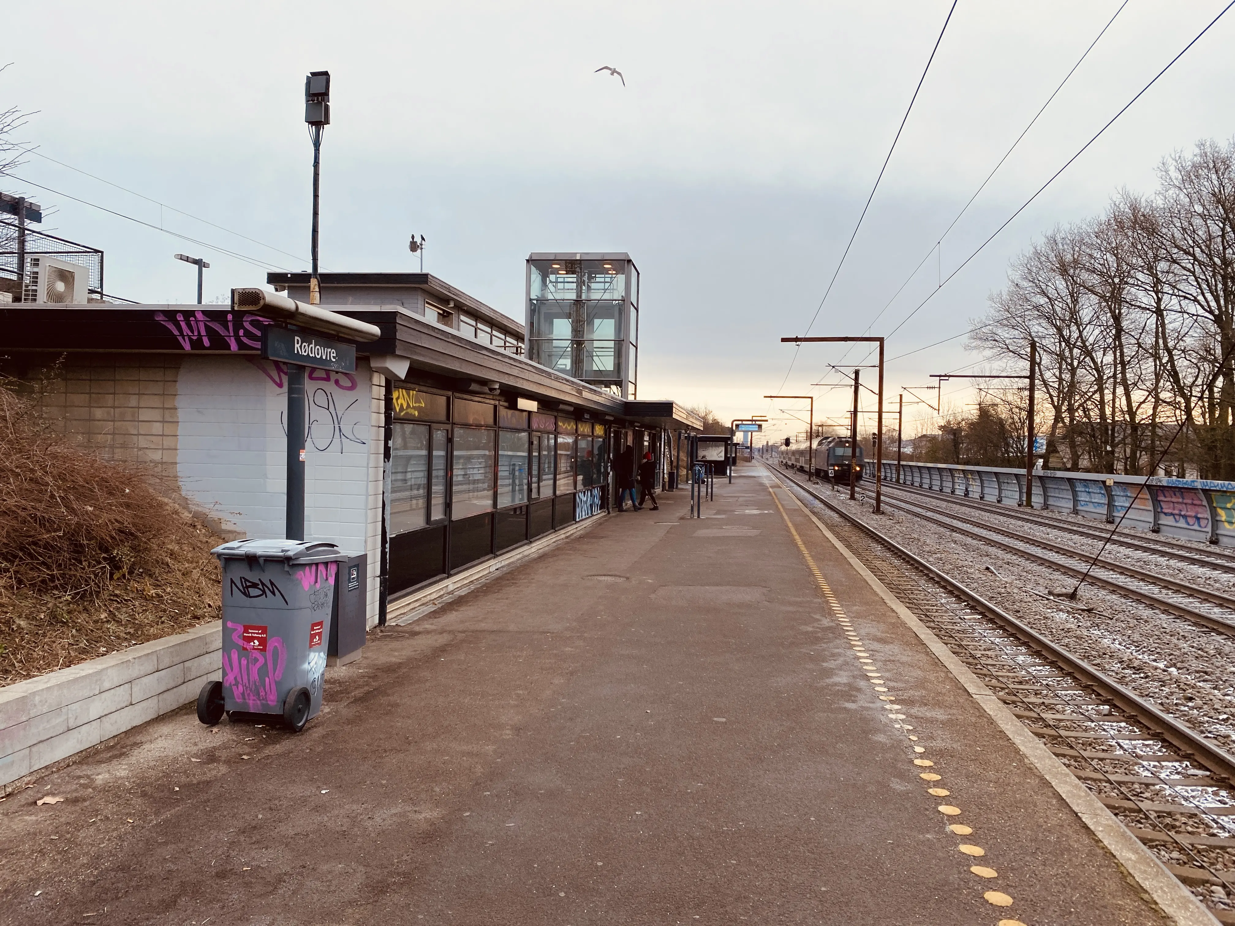 Billede af Rødovre S-togstrinbræt.