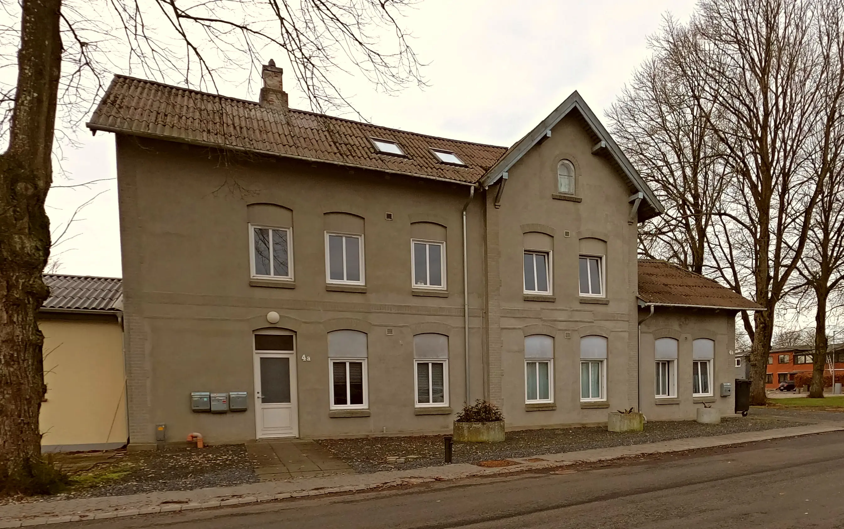 Billede af Over-Jerstal Amtsbanegård. Billede af Over-Jerstal Amtsbanegård.