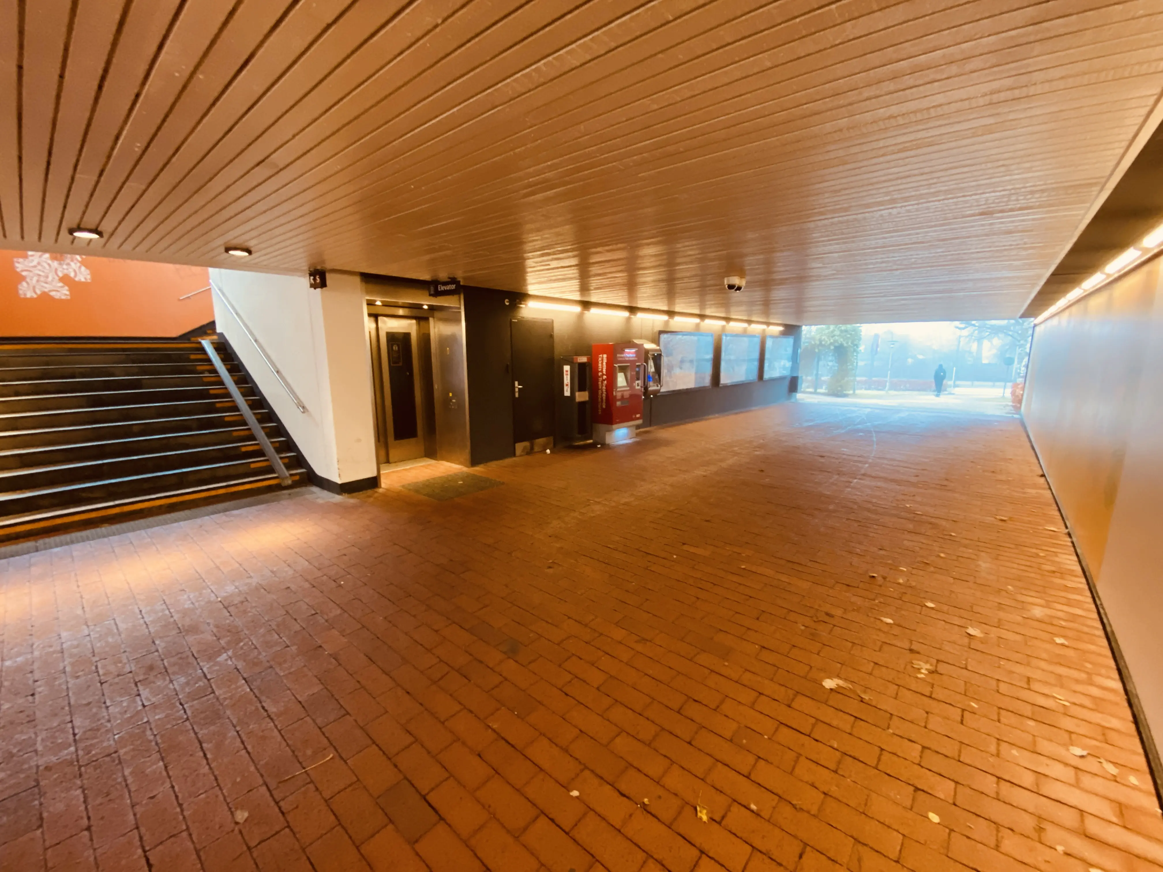 Billede af Værløse S-togstrinbræt. Billede af Værløse S-togstrinbræt.