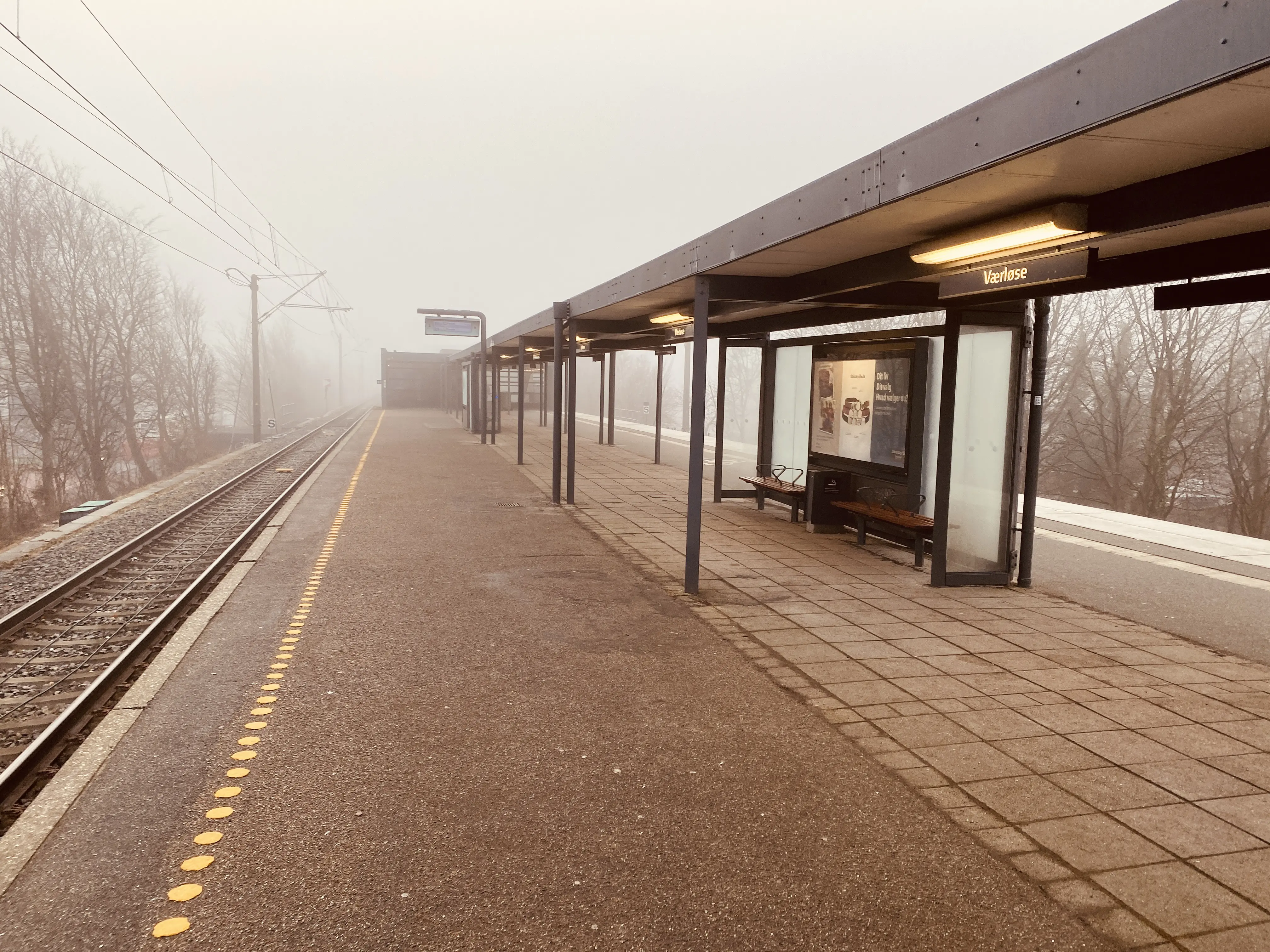 Billede af Værløse S-togstrinbræt. Billede af Værløse S-togstrinbræt.