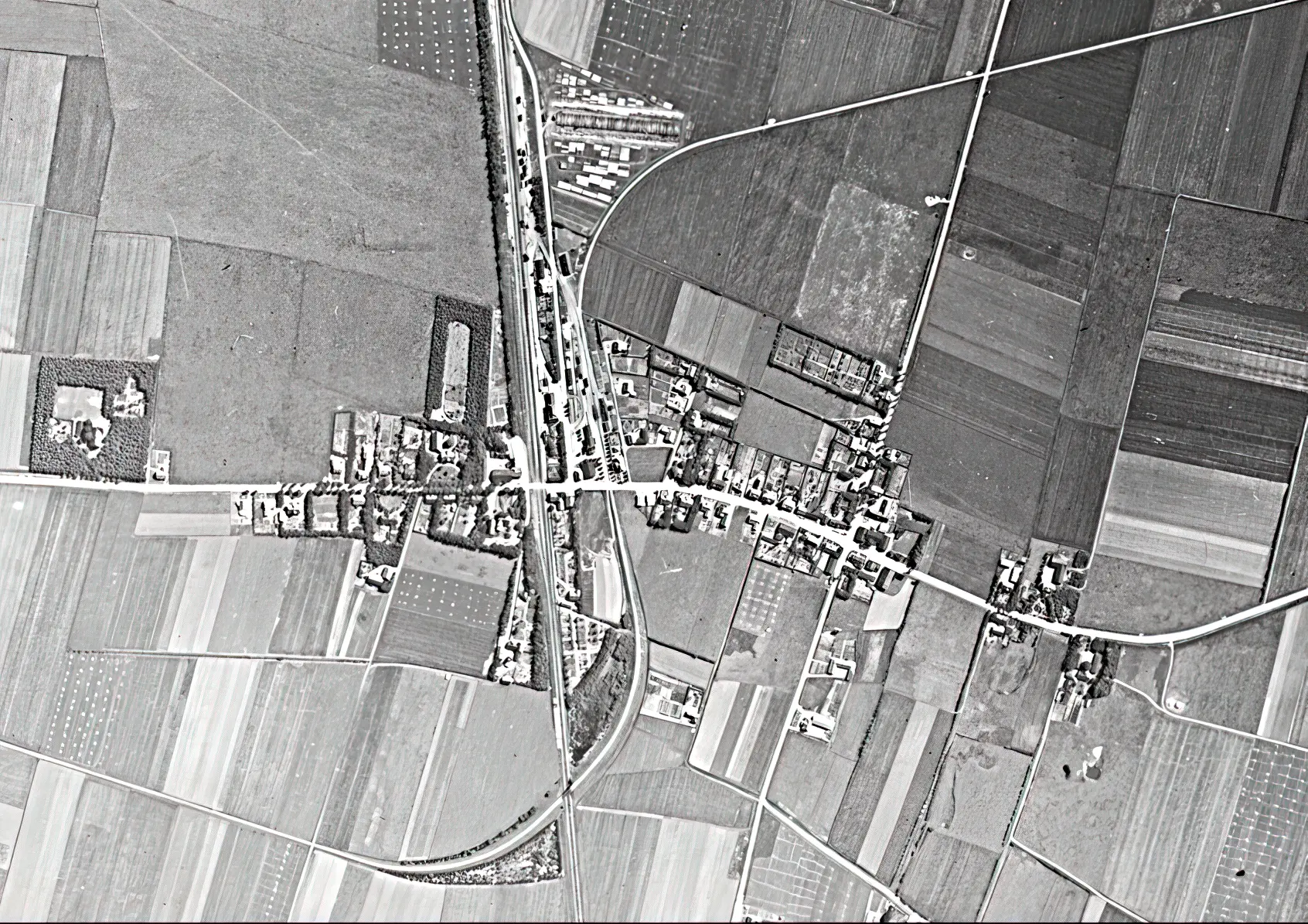Billede af Over-Jerstal Station set fra luften. Billede af Over-Jerstal Station set fra luften.