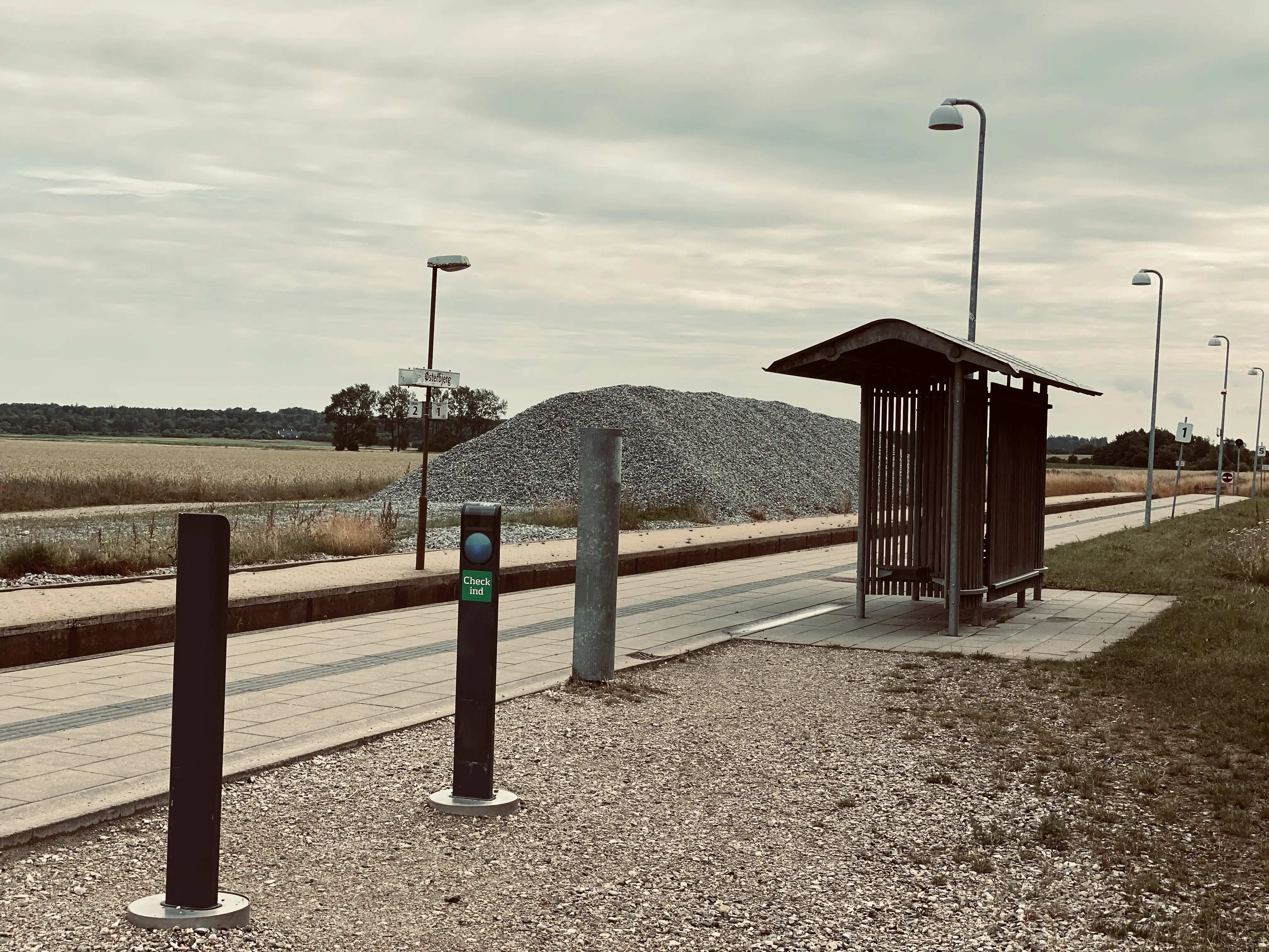 Billede af Østerbjerg Trinbræt. Billede af Østerbjerg Trinbræt.
