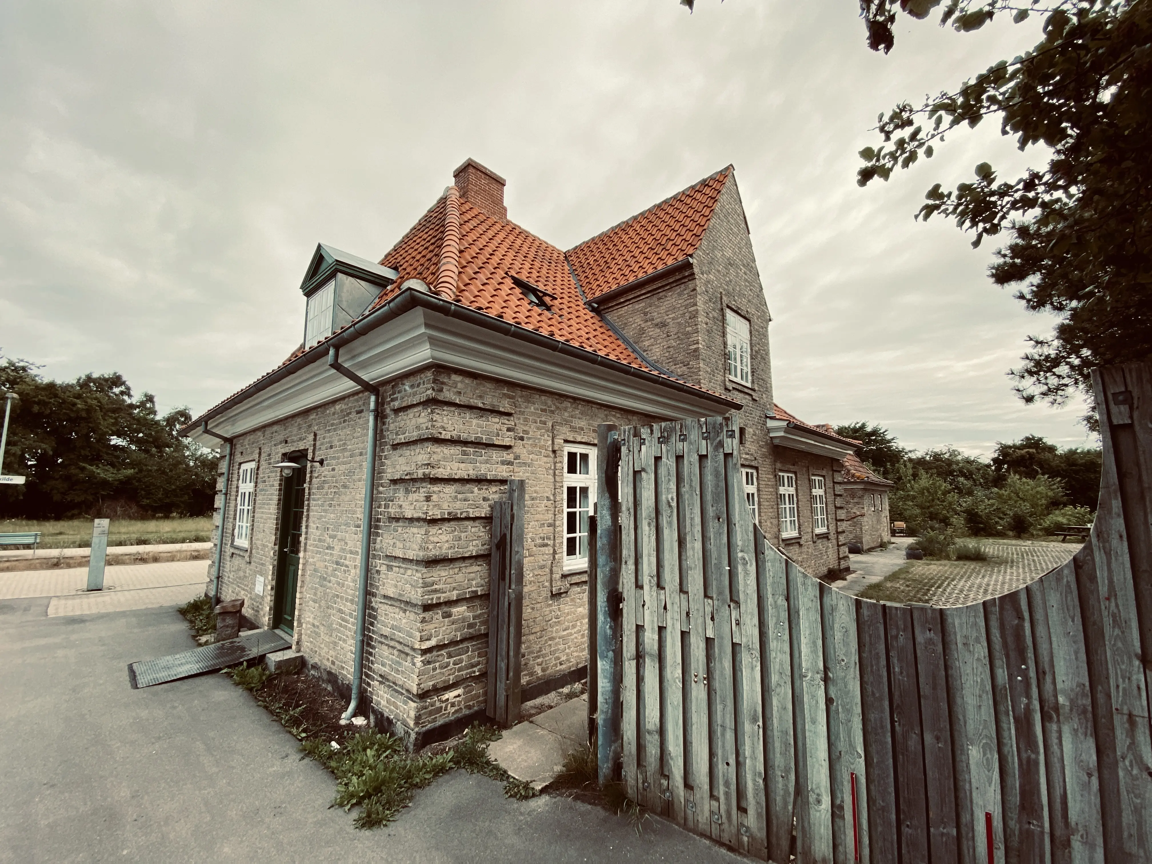 Billede af Dyssekilde Station. Billede af Dyssekilde Station.