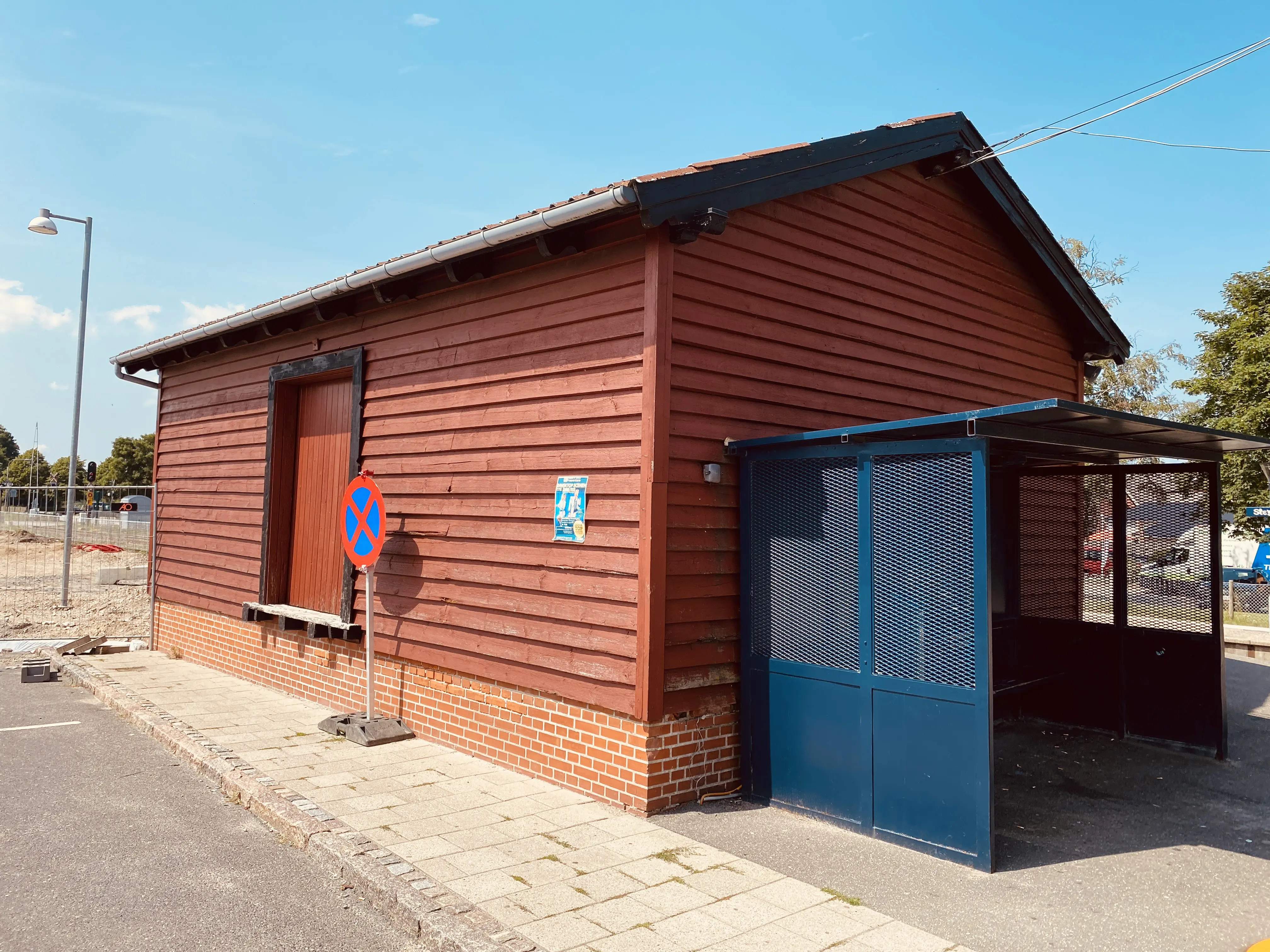 Billede af Stenlille Stations varehus. Billede af Stenlille Stations varehus.