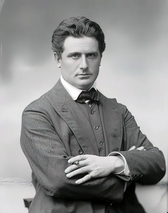 Billede af Einar Packness. Billede af Einar Packness.