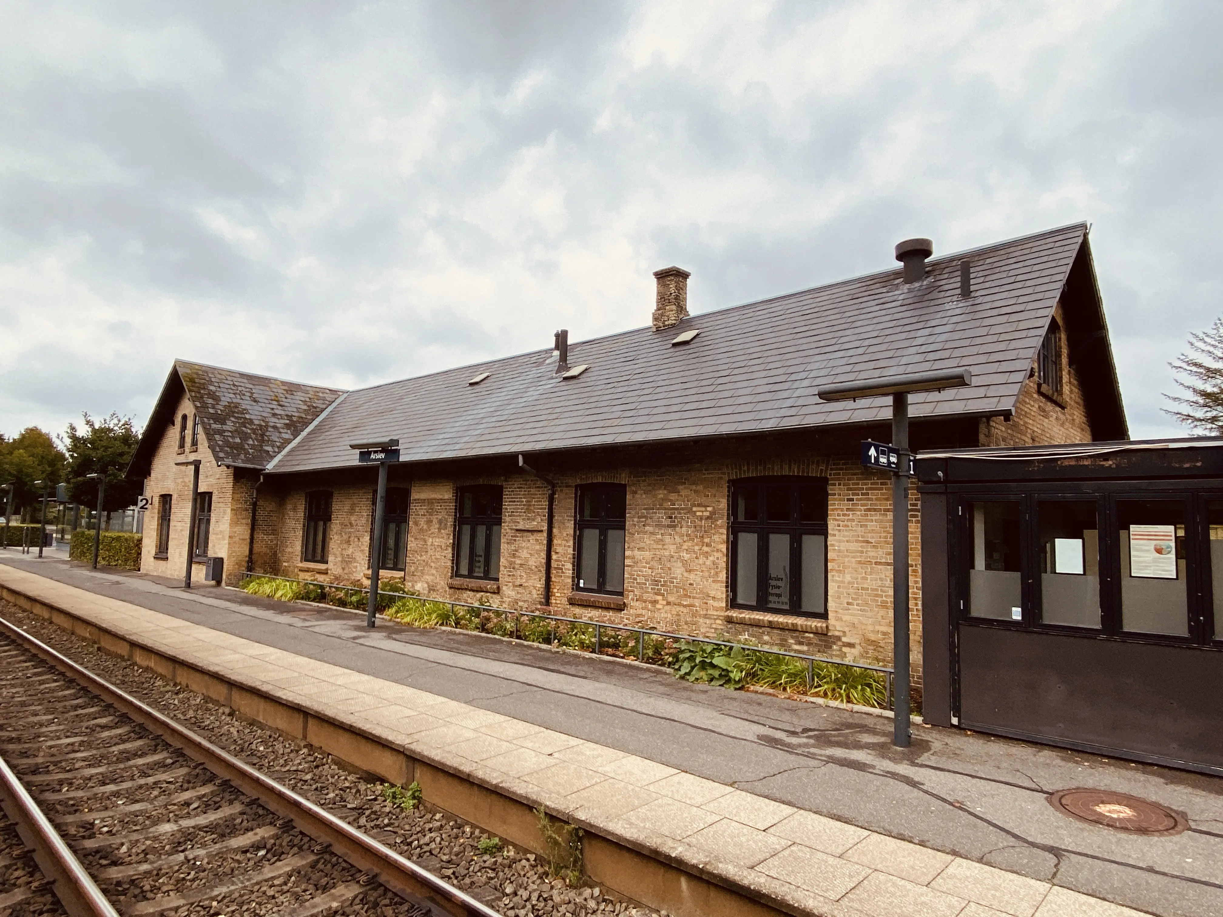 Billede af Årslev Station.