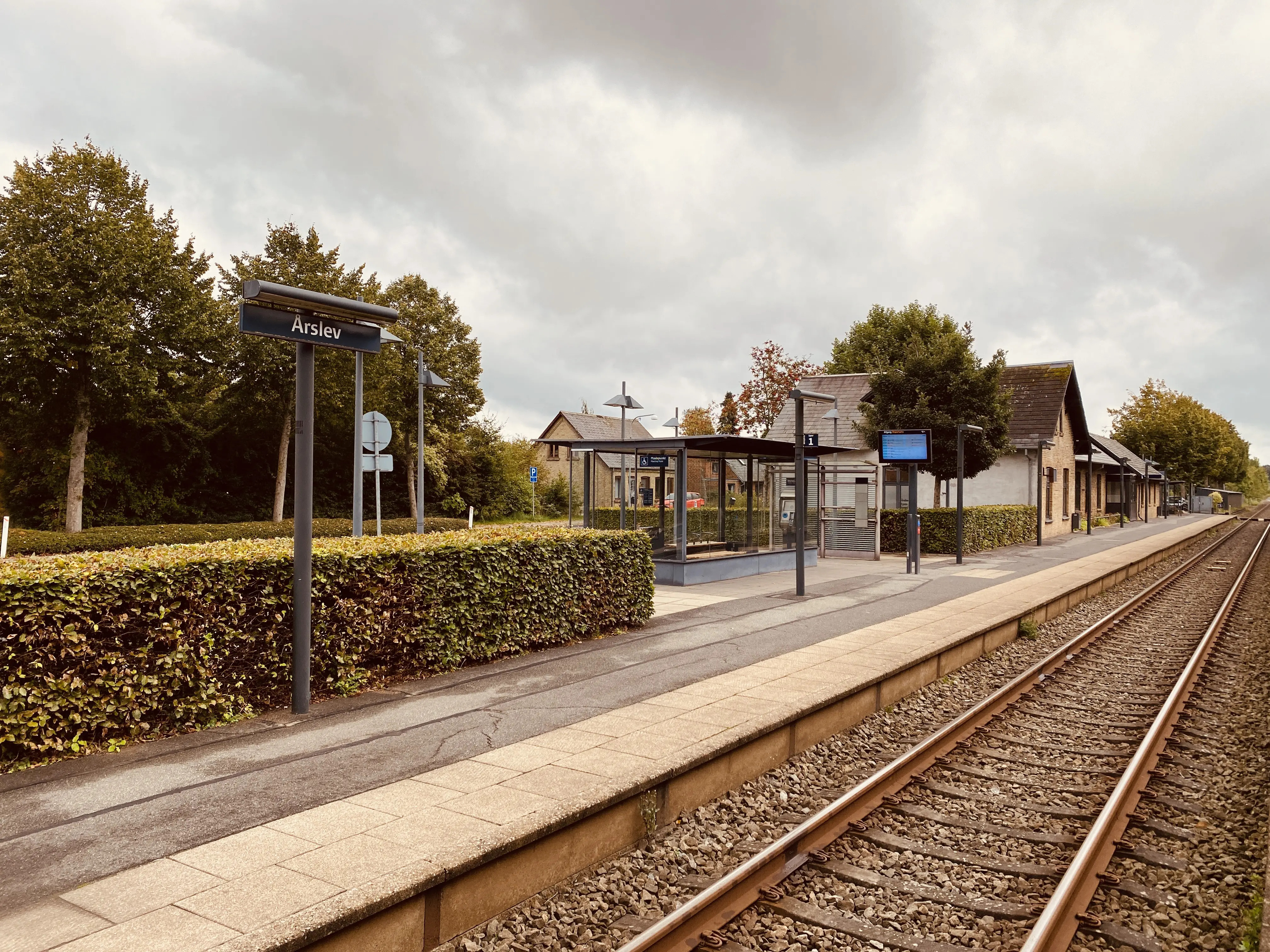 Billede af Årslev Station.