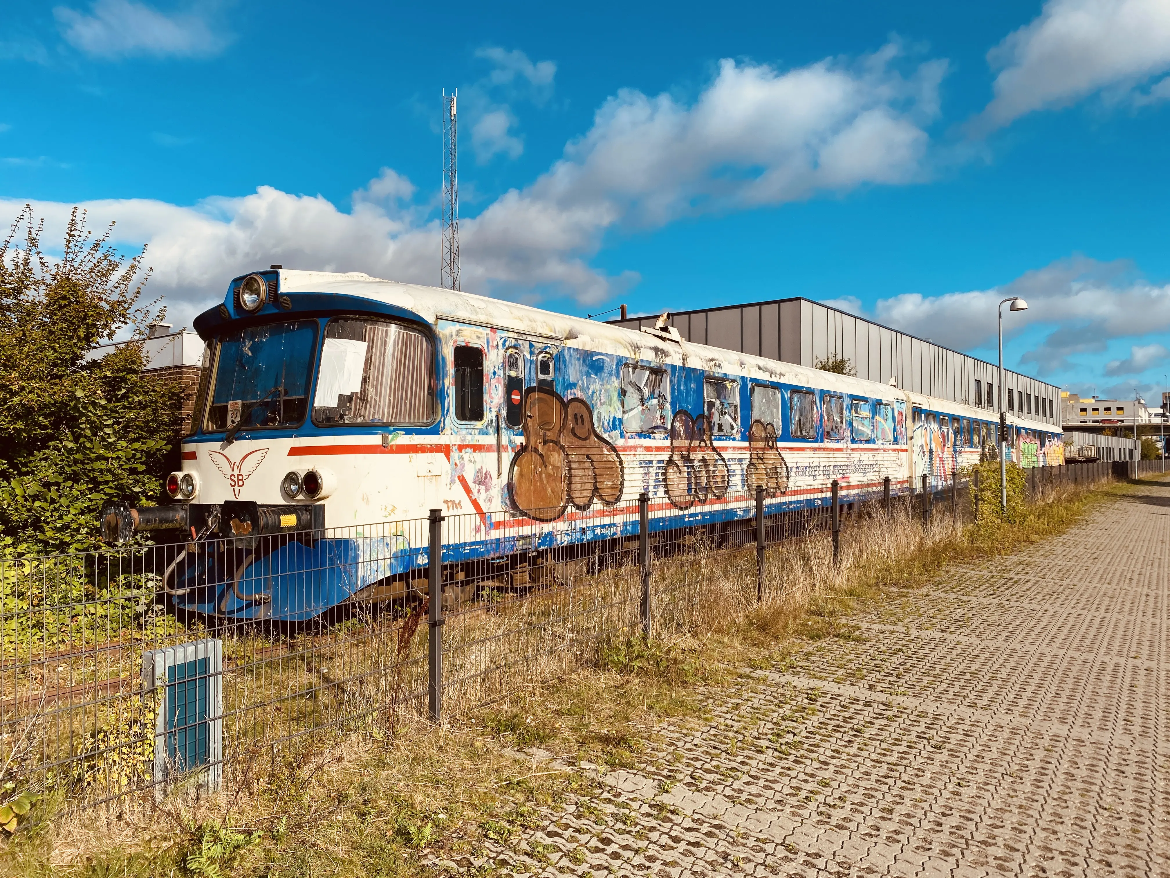 Billede af SB YM 5 i Aalborg ud for remisen og værkstederne ved den nedrevne Aalborg Privatbane Godsbanegård.