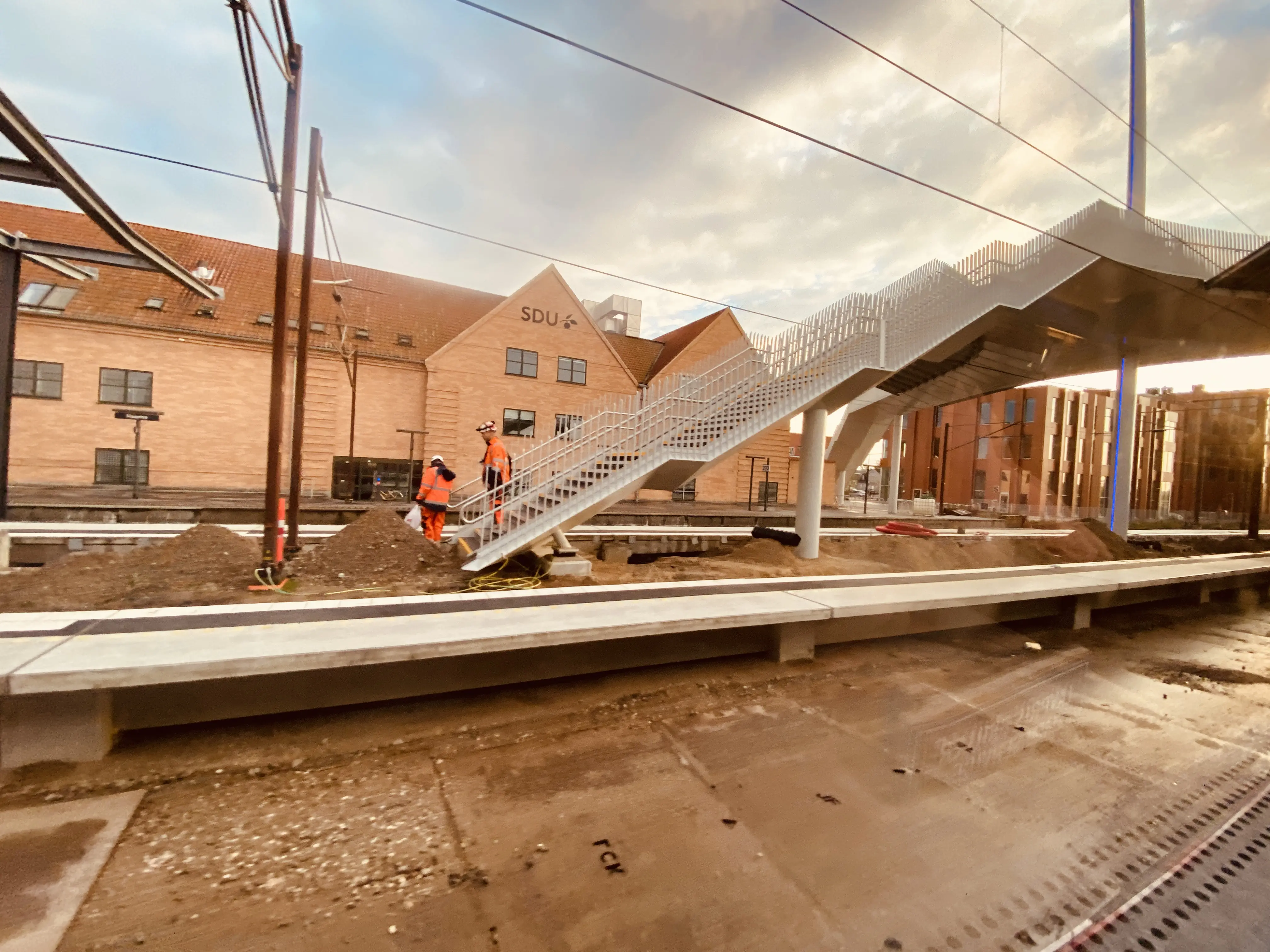 Billede af etableringen af den nye gangbro ved Slagelse Station. Billede af etableringen af den nye gangbro ved Slagelse Station.