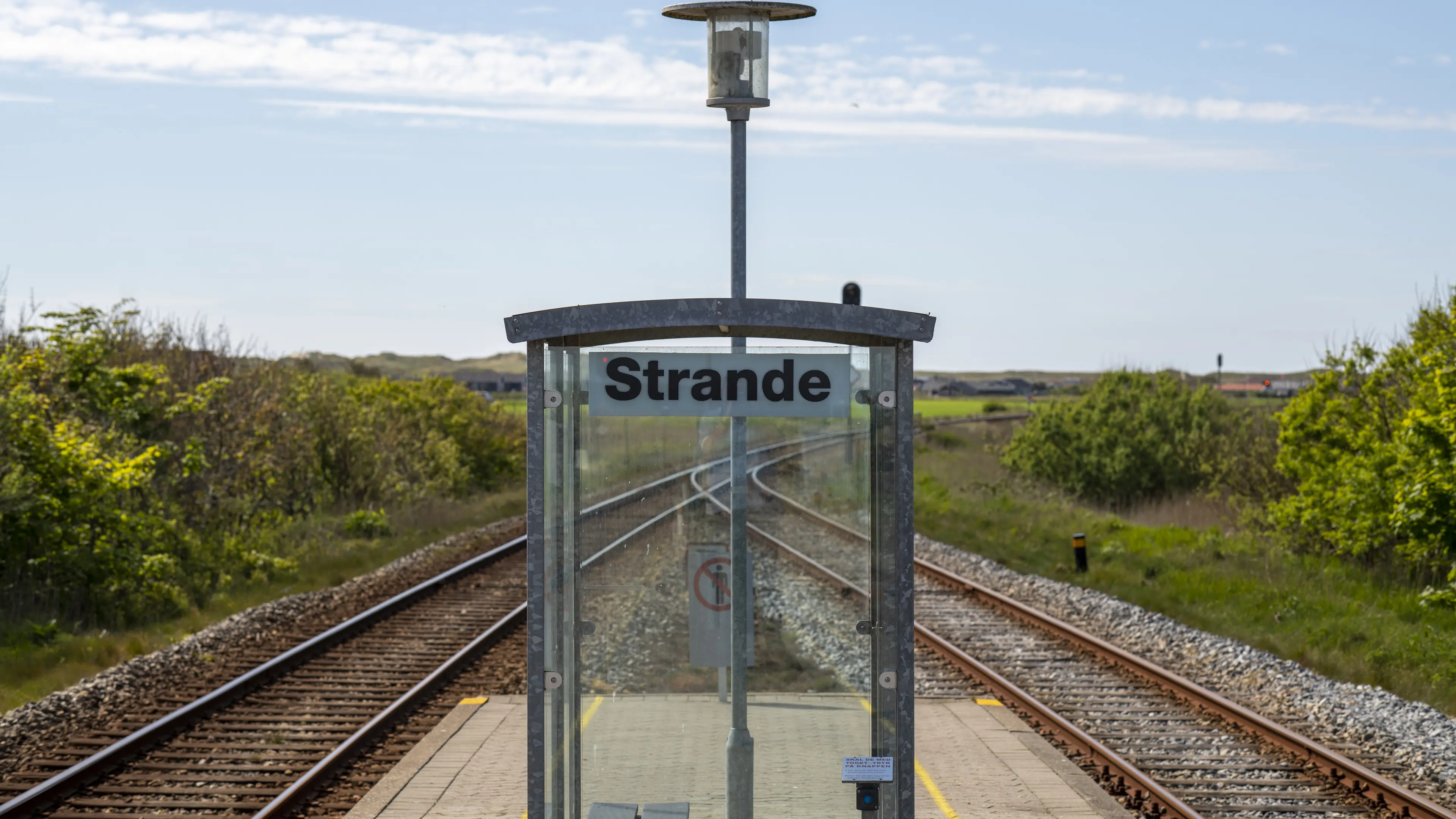 Billede af Strande Station. Billede af Strande Station.