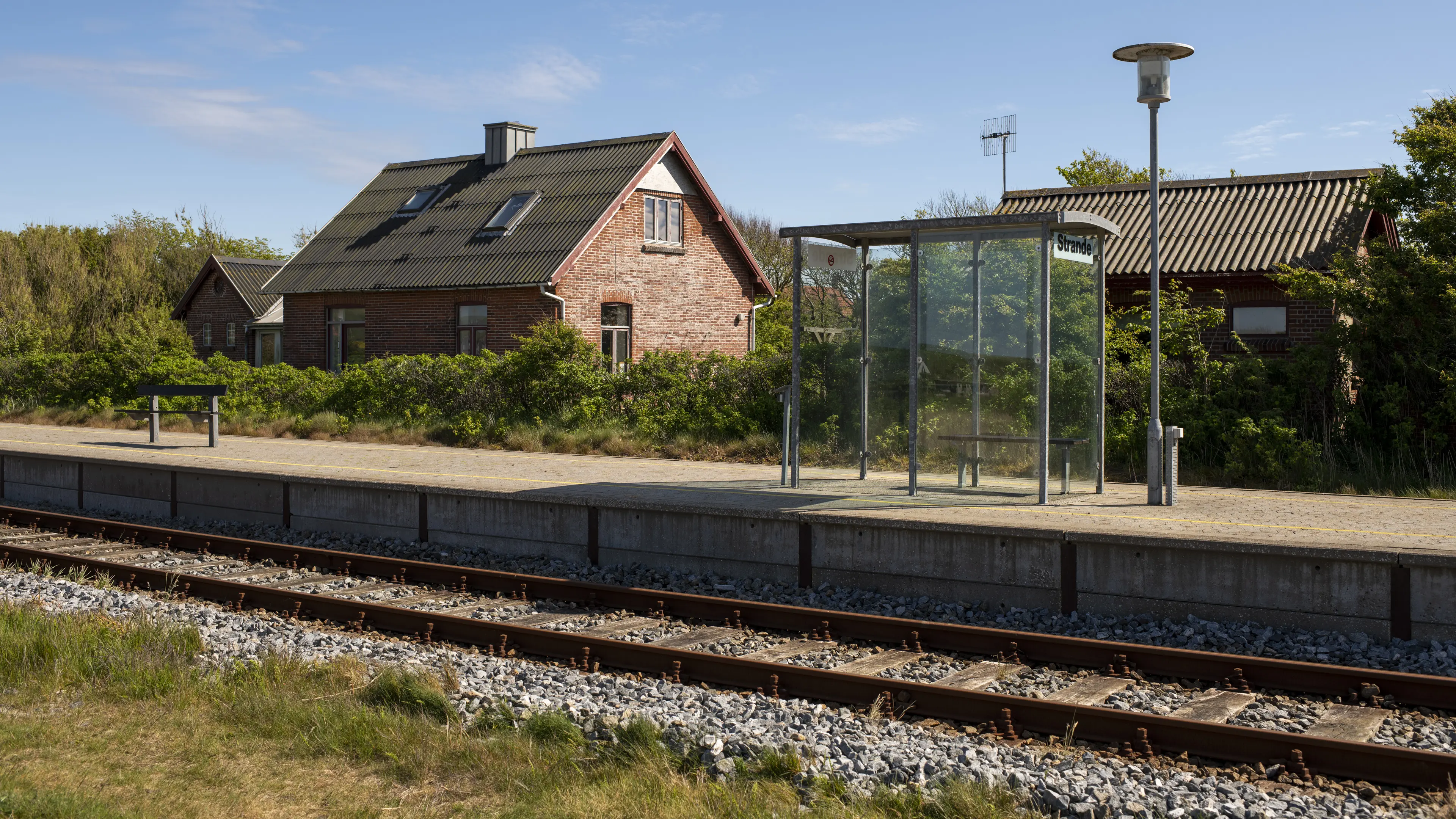 Billede af Strande Station. Billede af Strande Station.