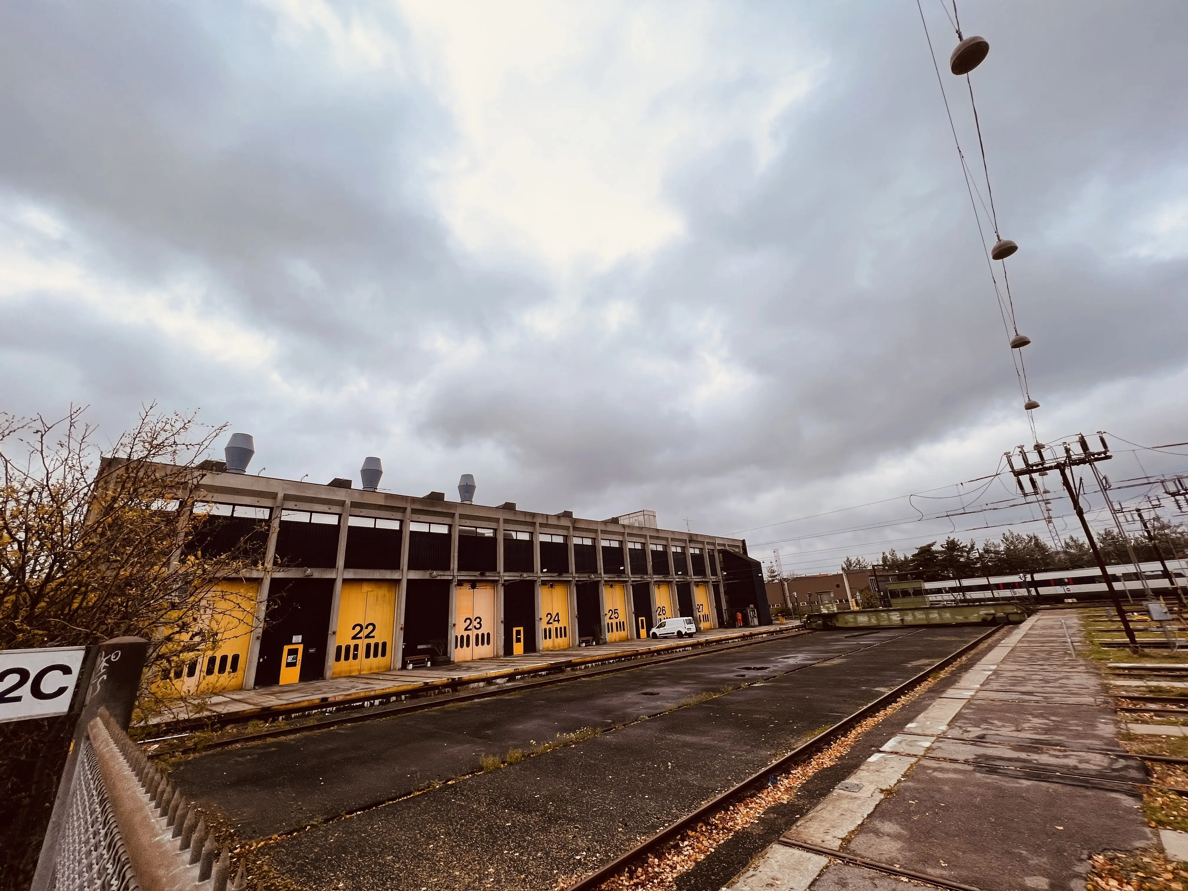 Billede af værksted, remise og vedligeholdelsesområdet ved København Hovedbanegårds. Billede af værksted, remise og vedligeholdelsesområdet ved København Hovedbanegårds.